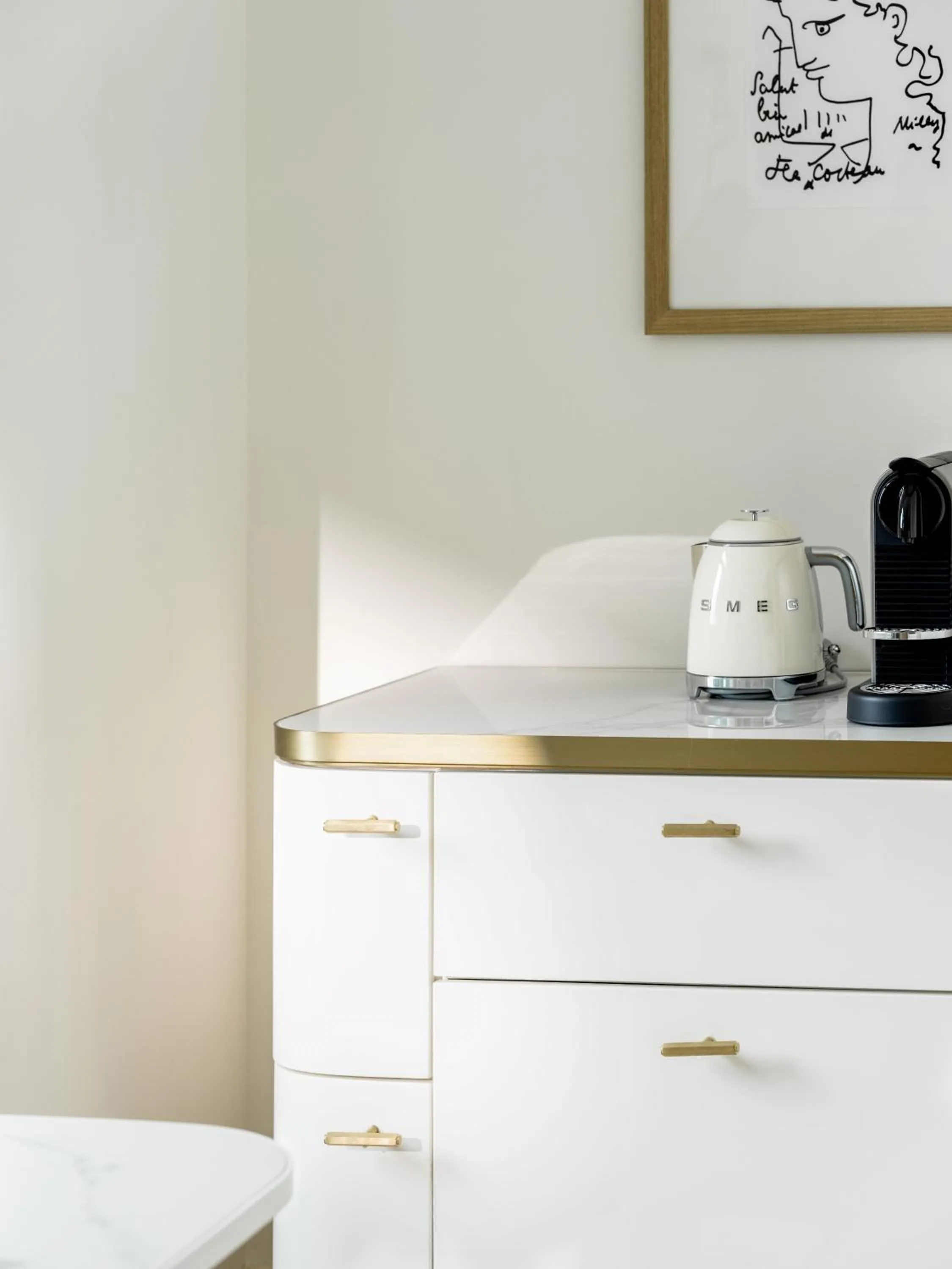 Coffee/tea facilities in Lanson Place Causeway Bay, Hong Kong