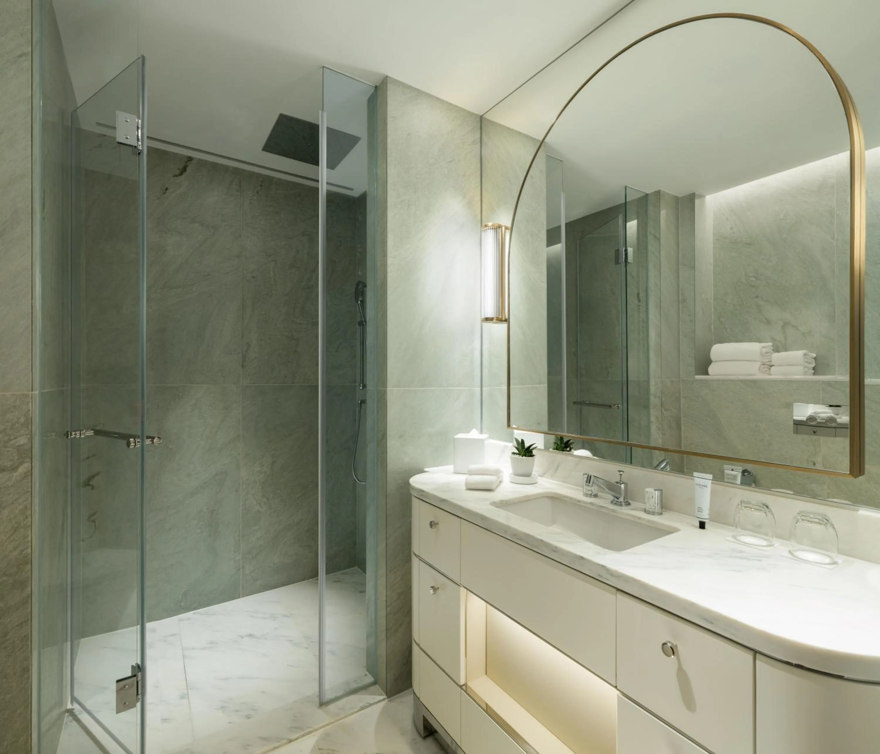 Shower in Lanson Place Causeway Bay, Hong Kong