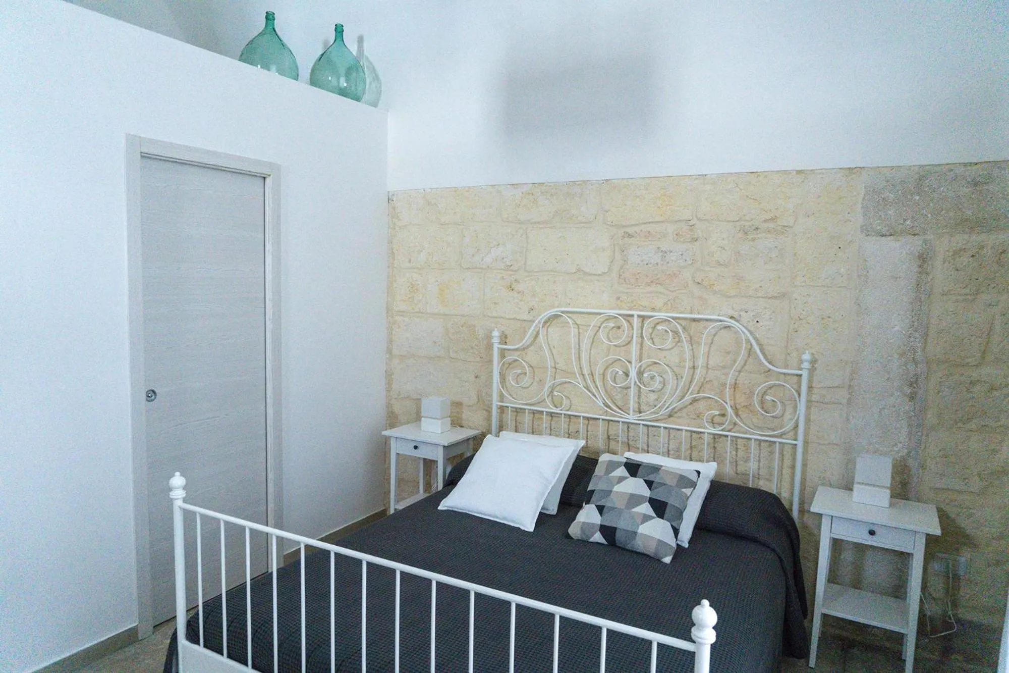 Photo of the whole room, Bed in Donato Rooms