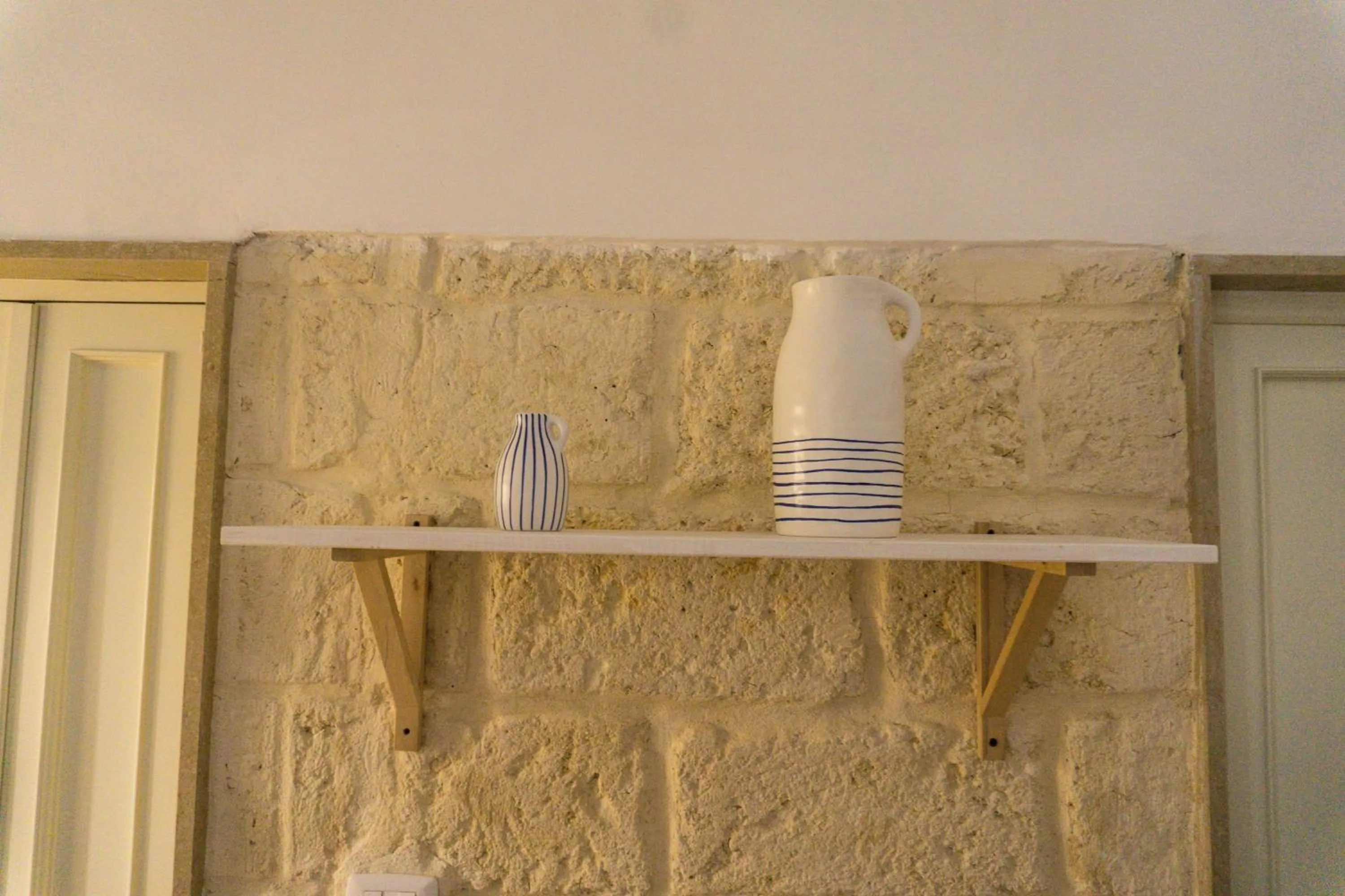 Decorative detail in Donato Rooms