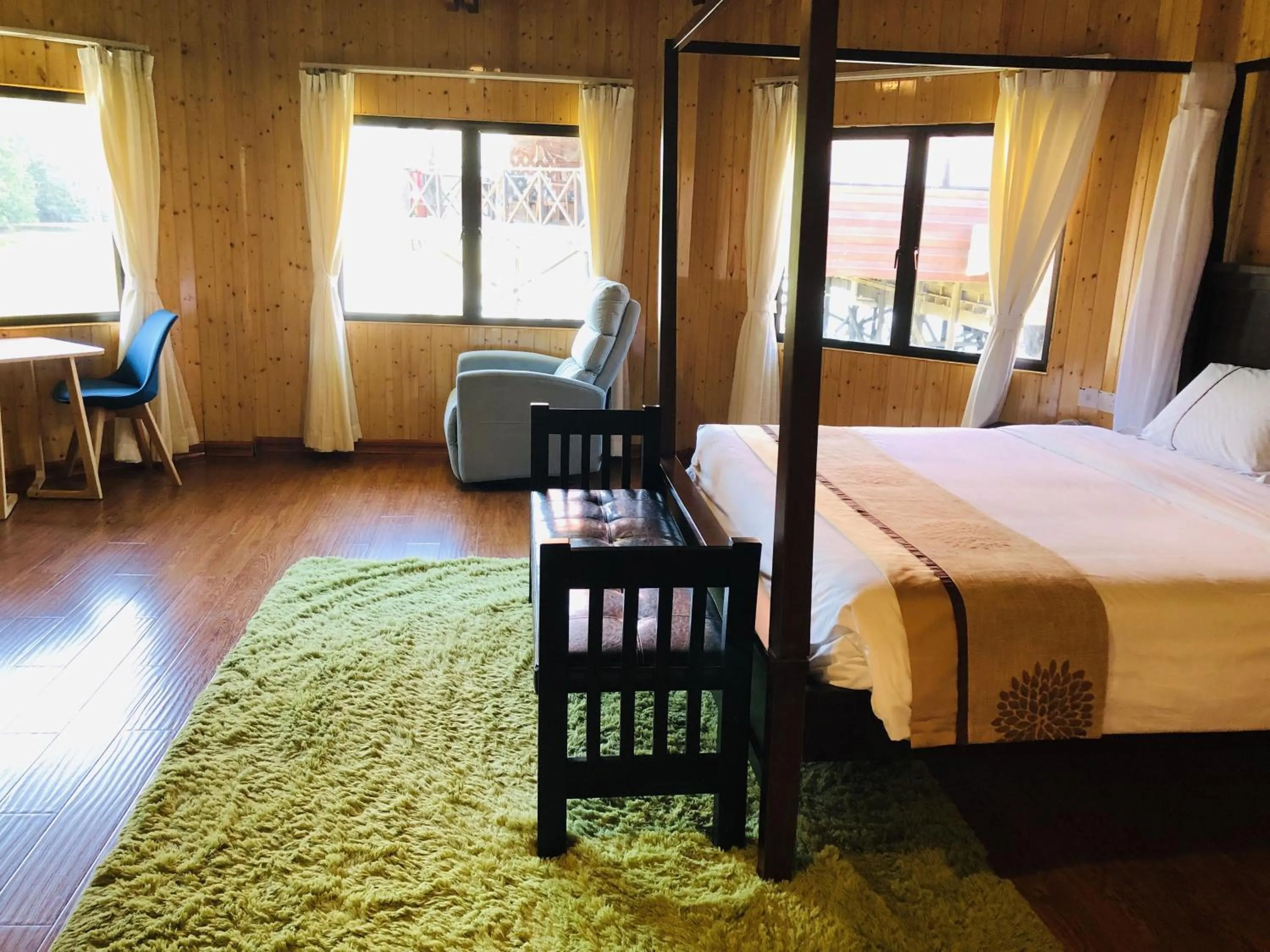 Bed in Gayang Friendly Water House Homestay