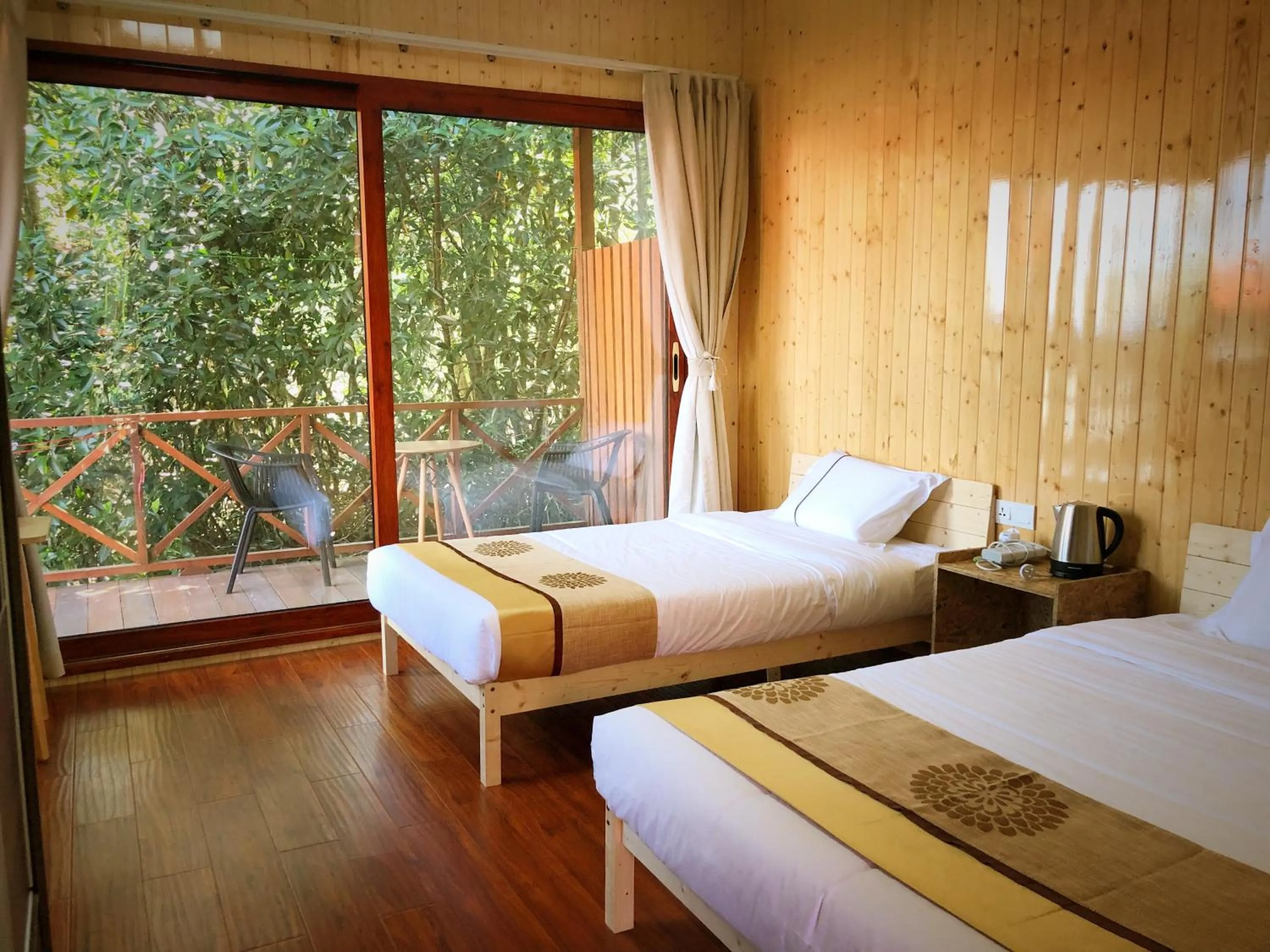 Bed in Gayang Friendly Water House Homestay
