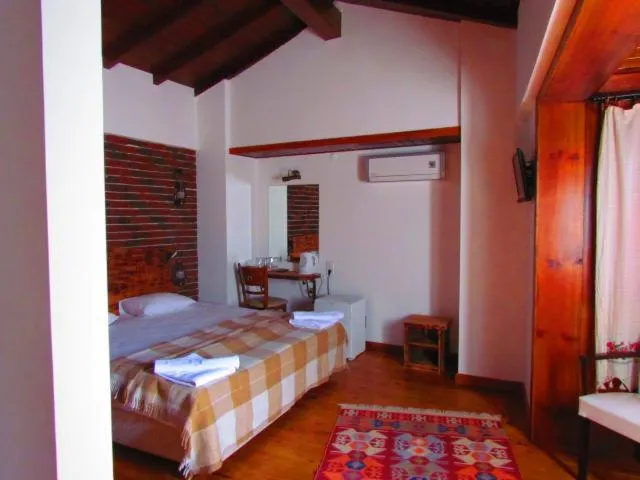 Bed in Amazon Petite Palace