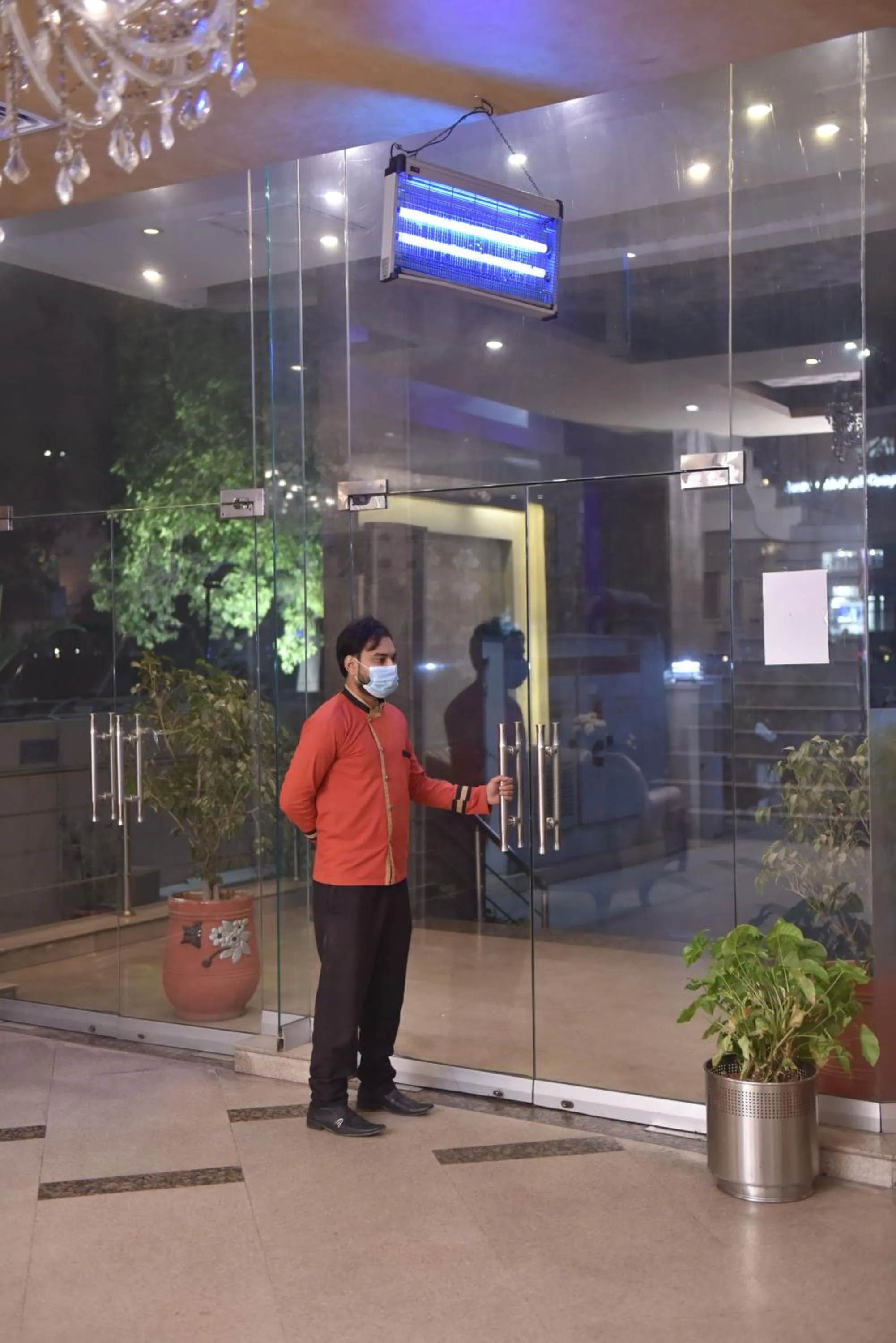 Staff in Shalimar Tower Hotel Lahore