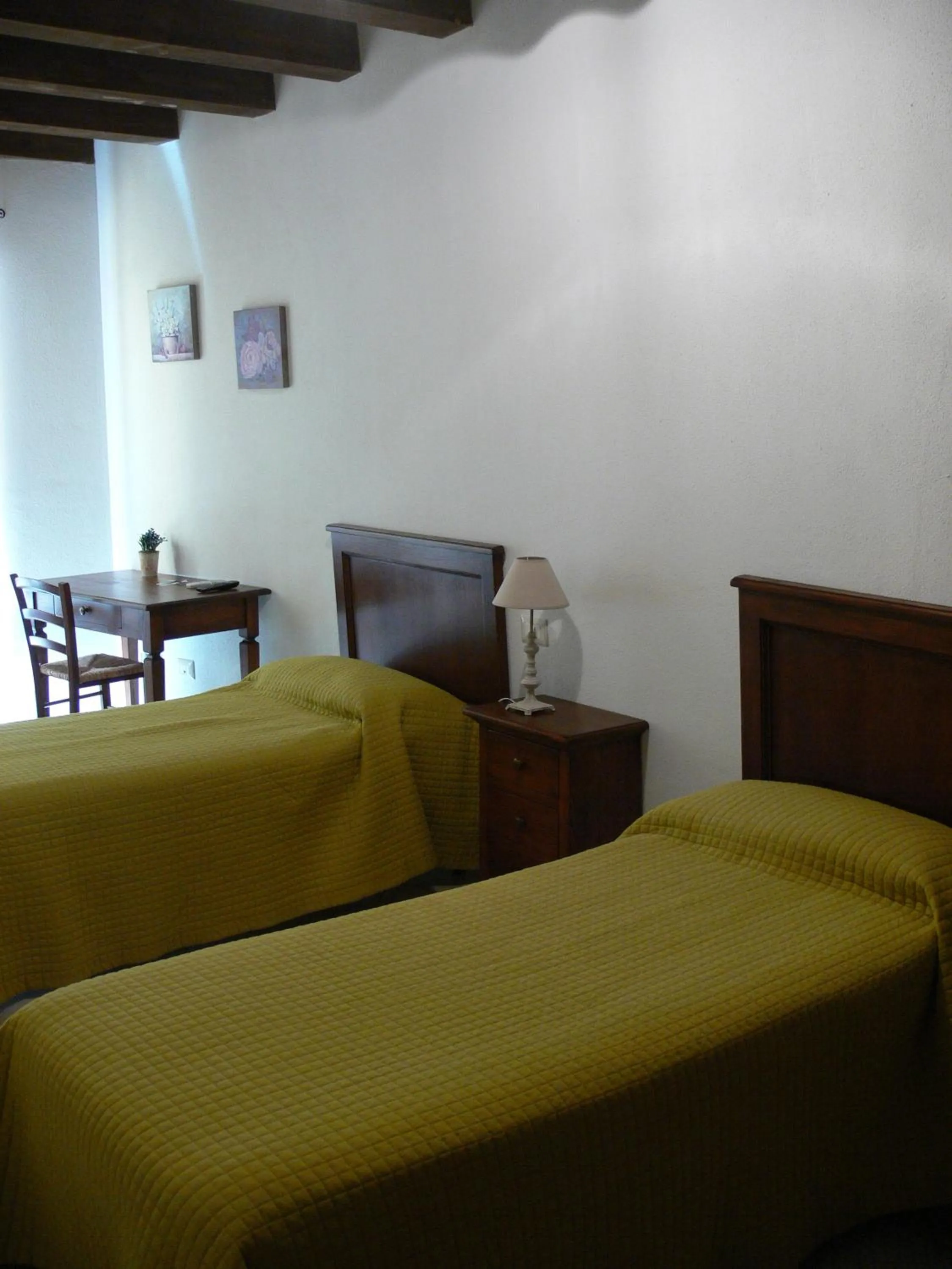 Photo of the whole room in L'Antica Torre Caralis Holiday