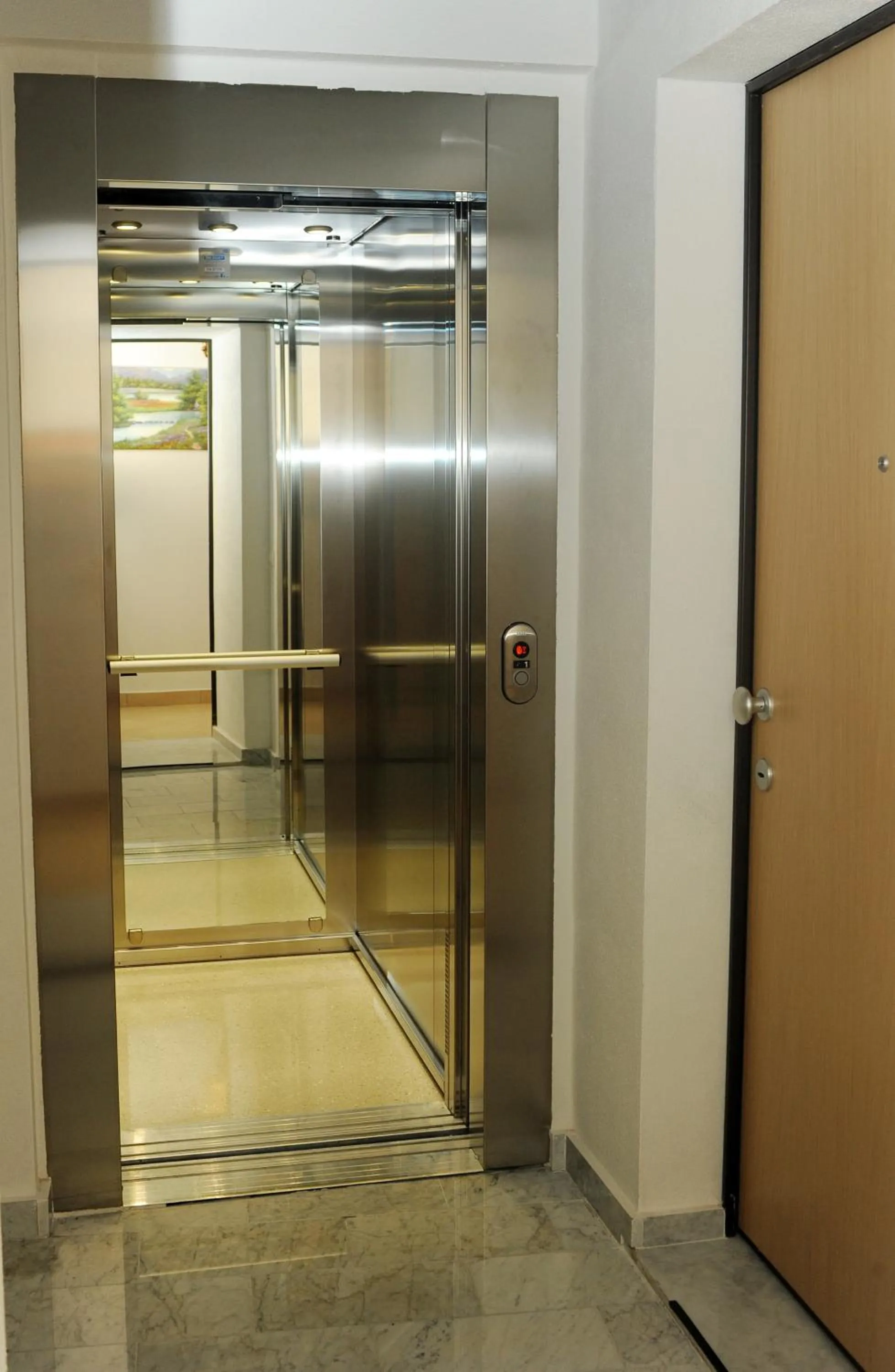 Decorative detail in L'Antica Torre Caralis Holiday