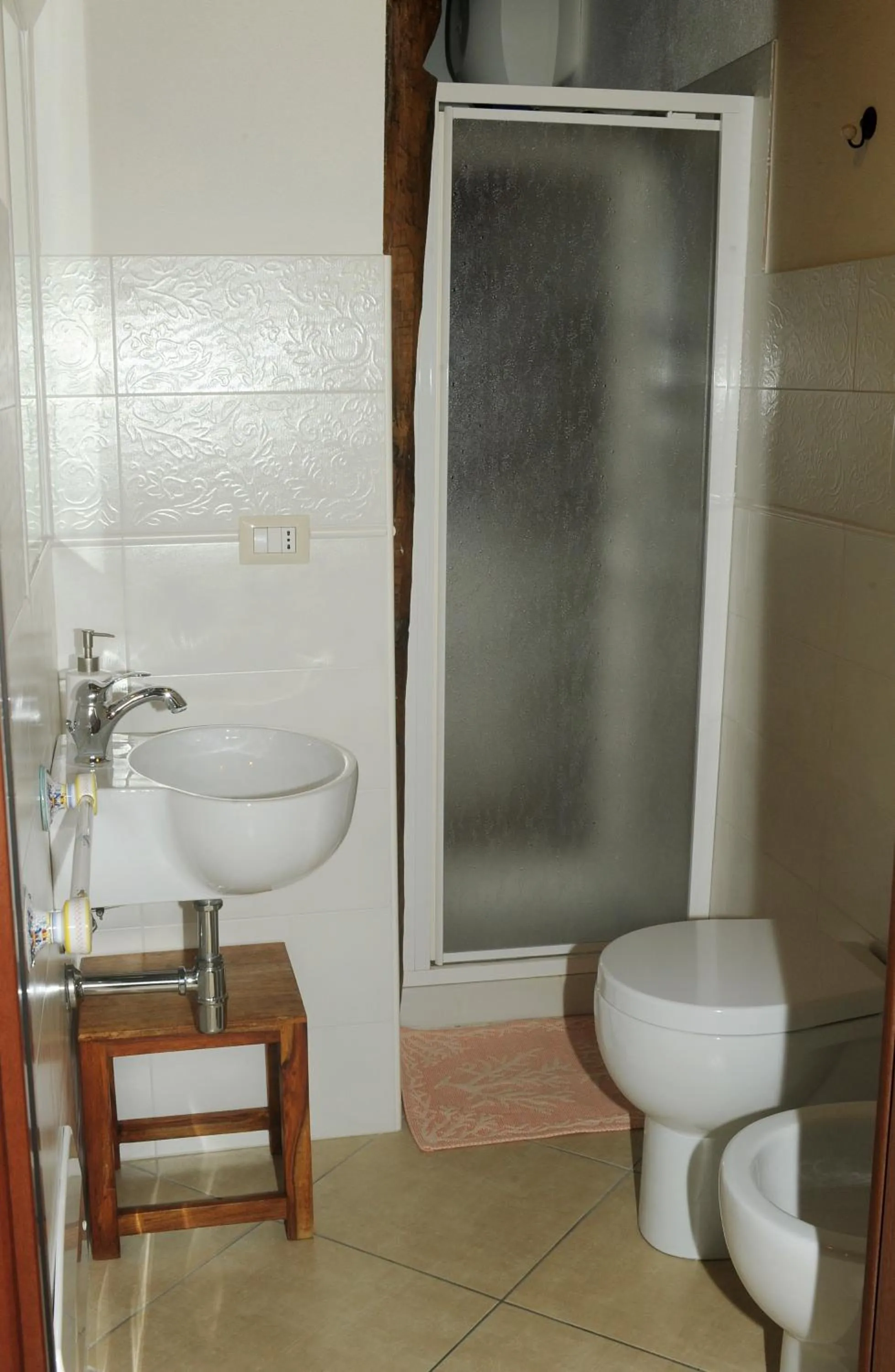 Bathroom in L'Antica Torre Caralis Holiday