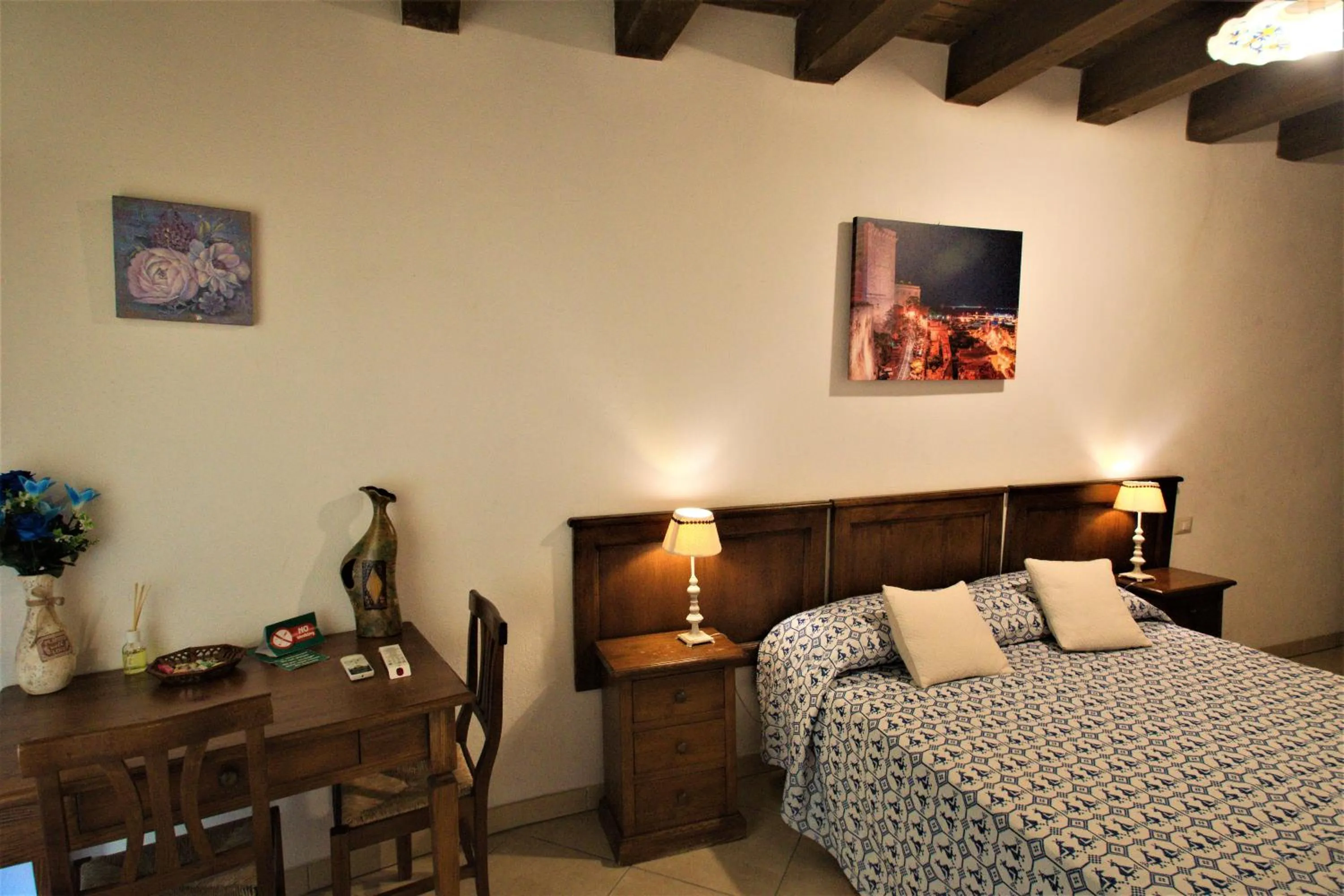 Bed in L'Antica Torre Caralis Holiday