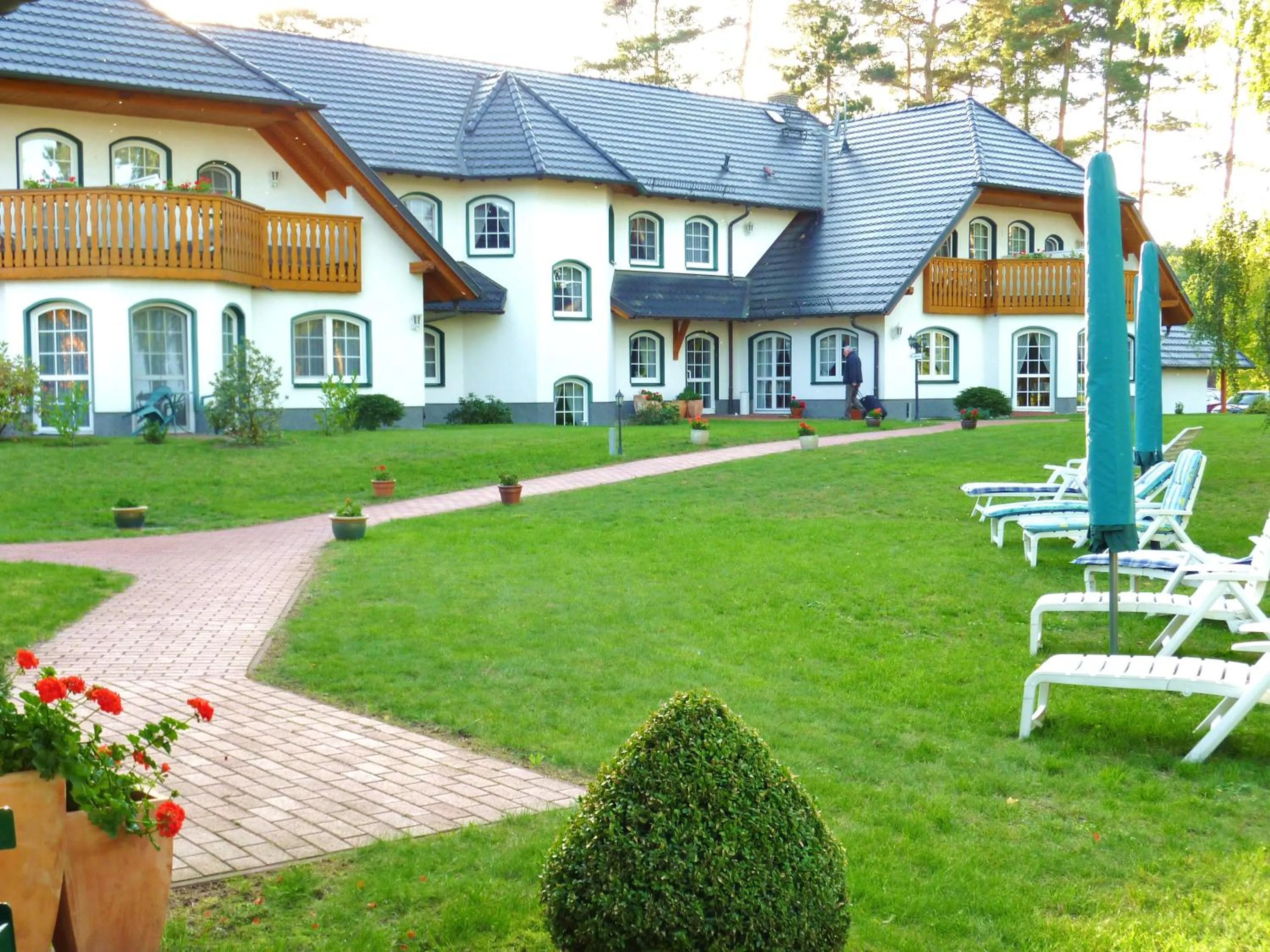 Property building in Landhaus Müritzgarten Hotel garni