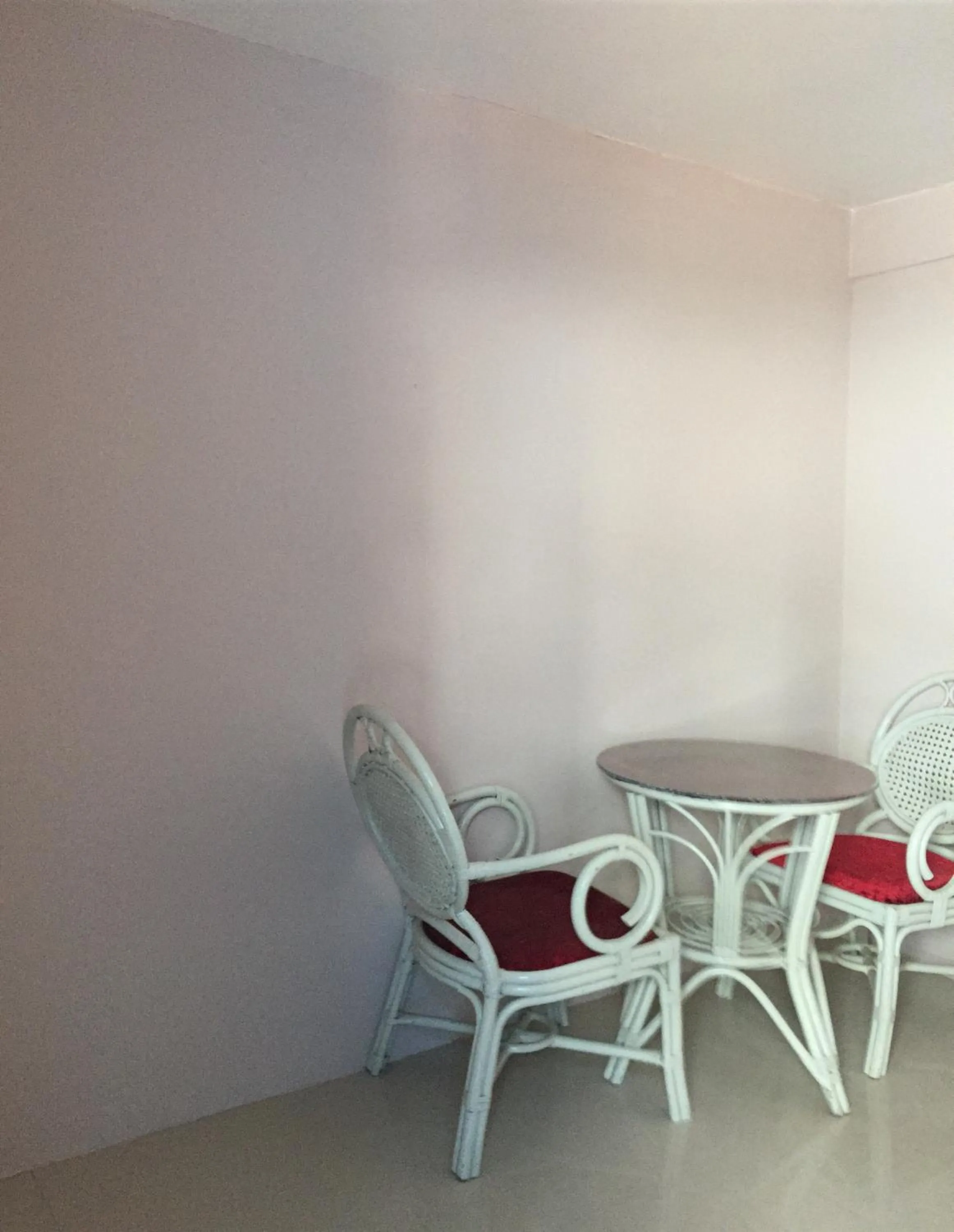 SMILE HOME GUESTHOUSE