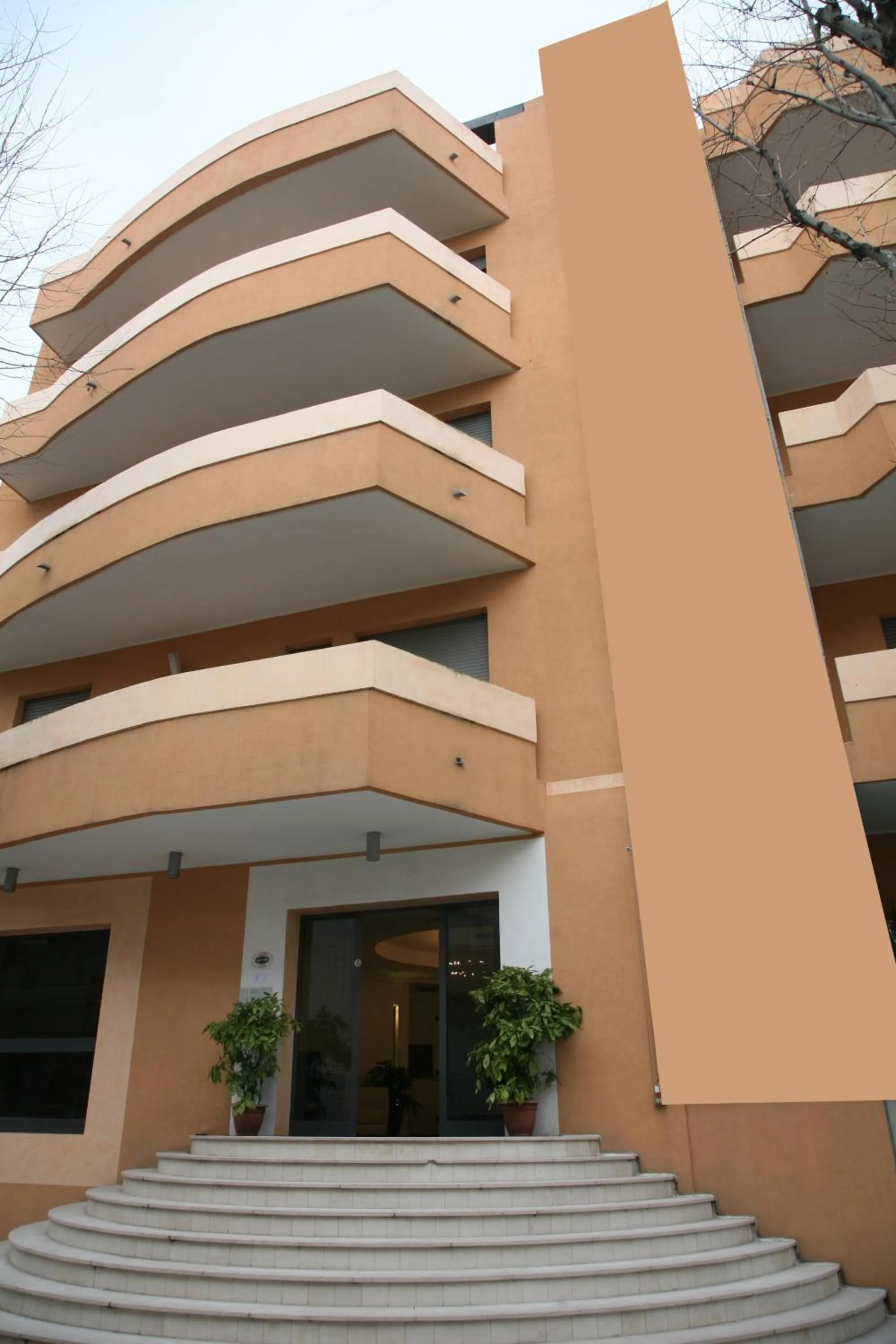 Facade/entrance in Residence Domus