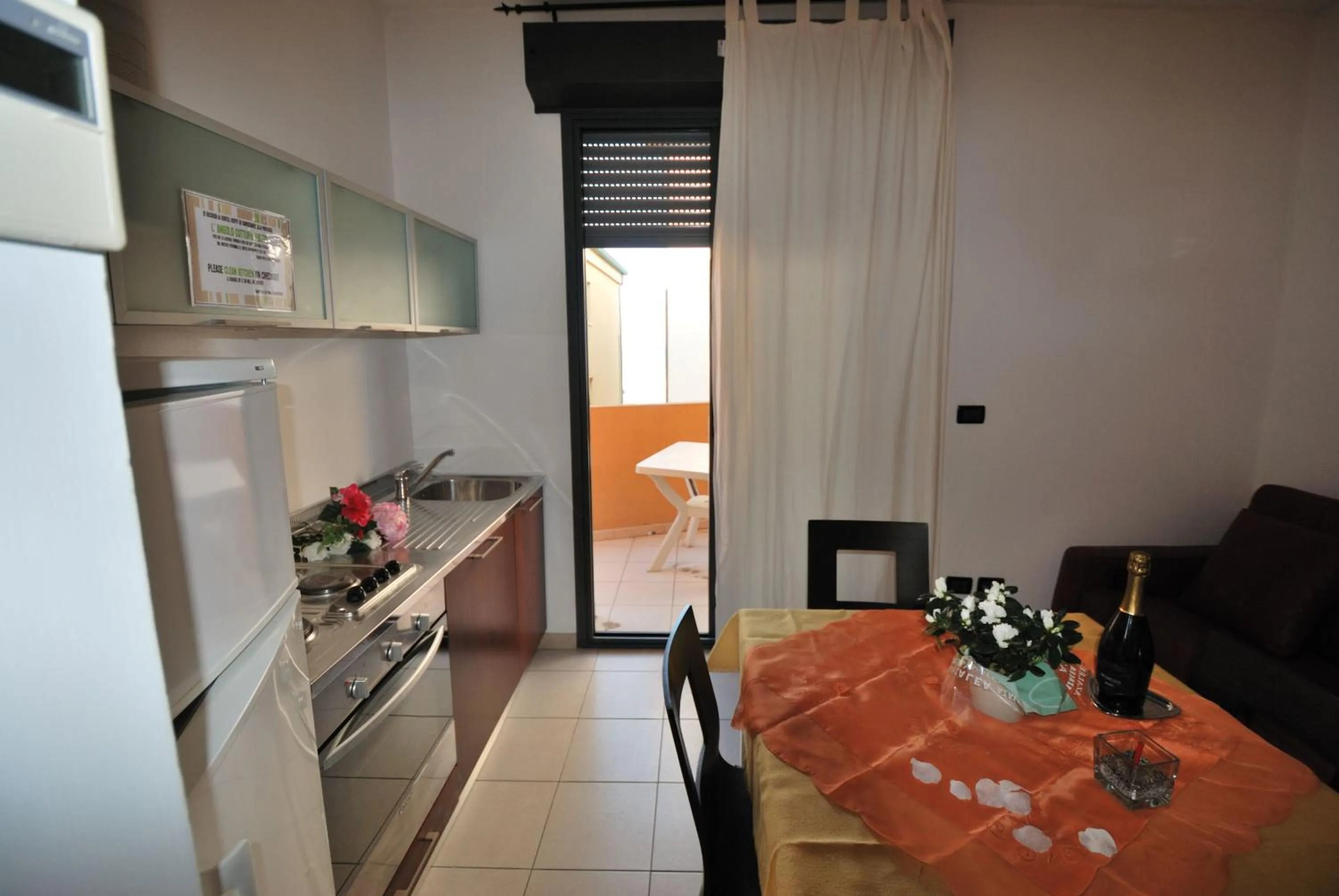 Kitchen or kitchenette in Residence Domus