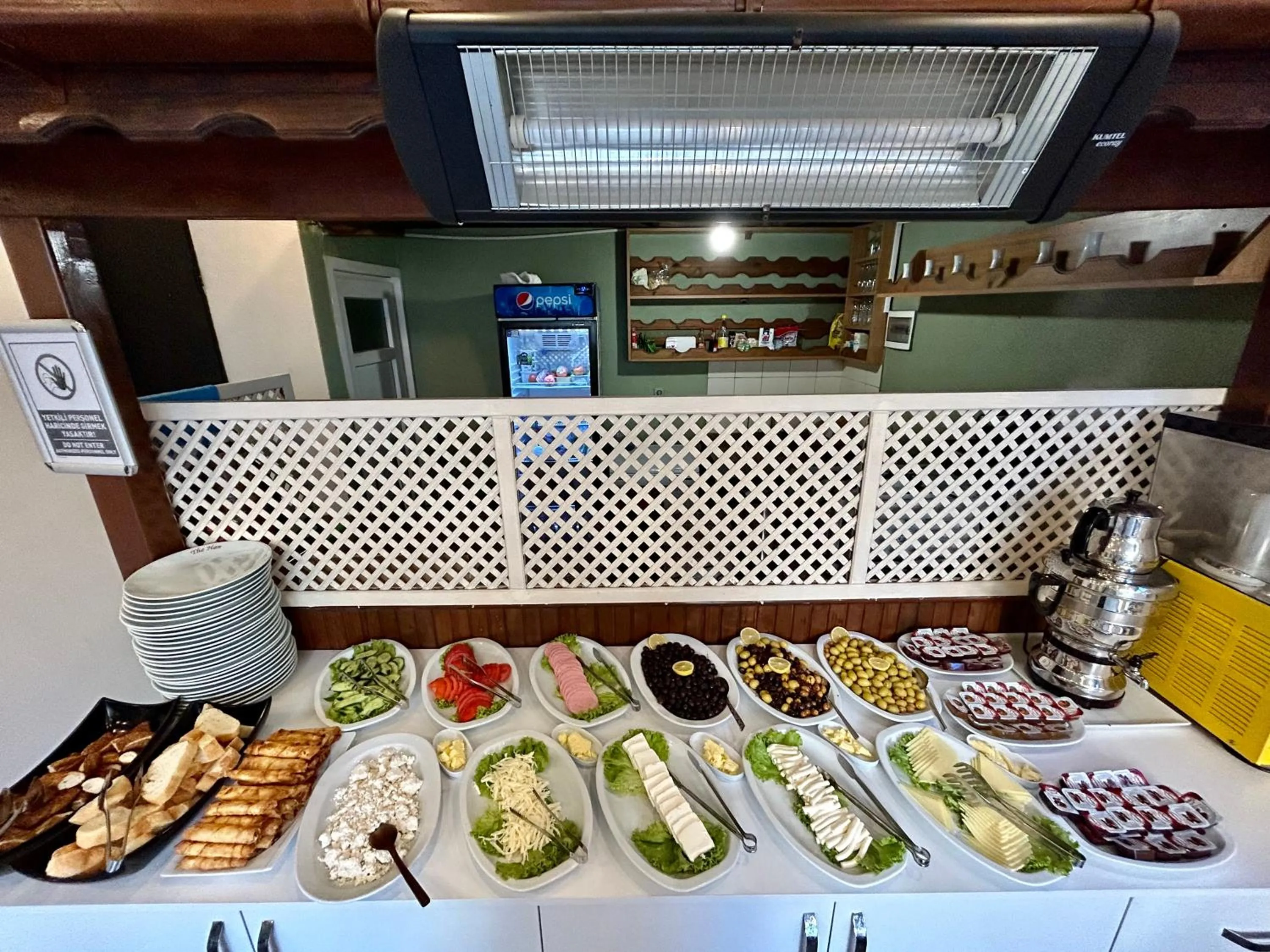 Breakfast in OttomanZade