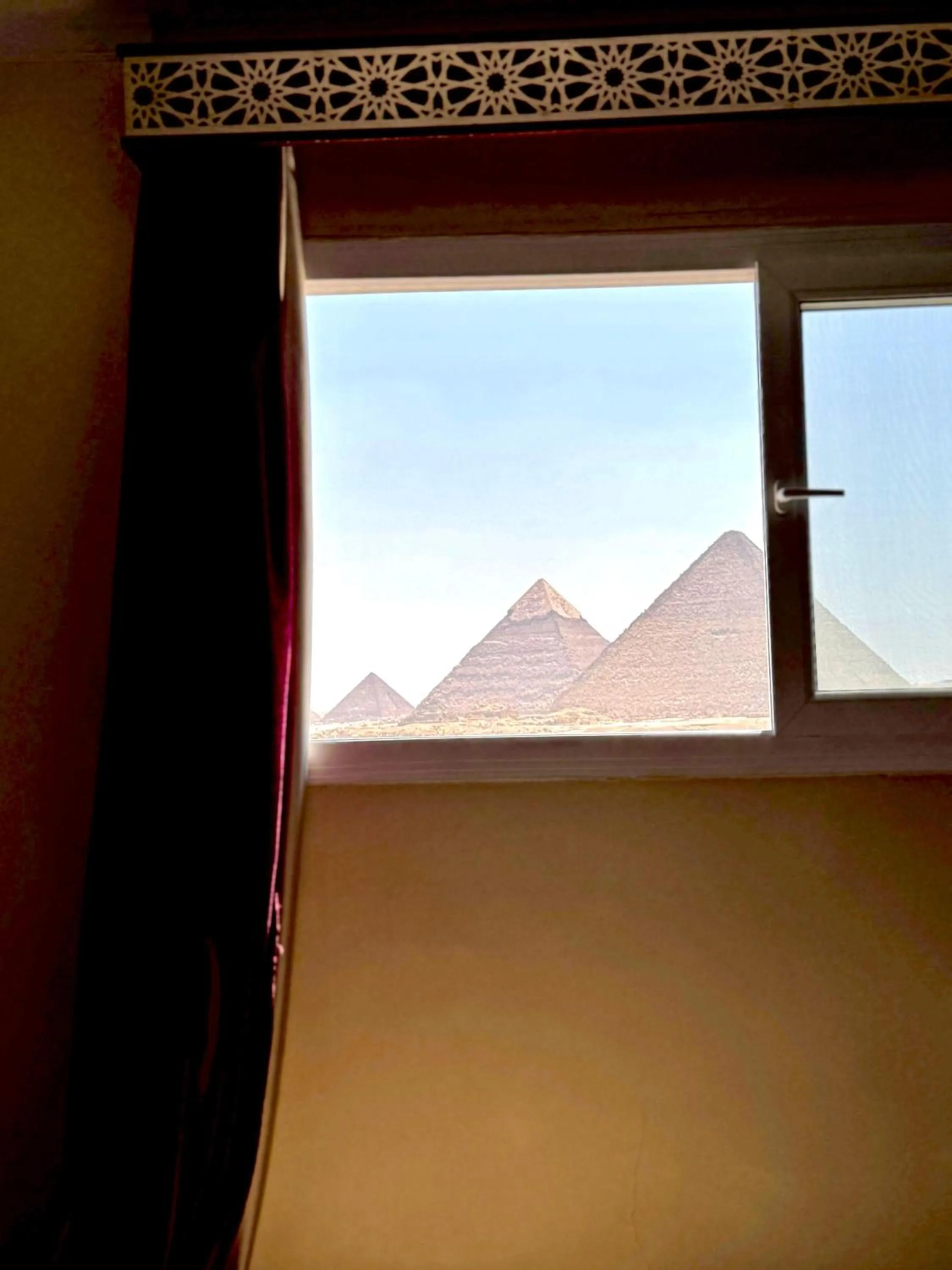 Day in PYRAMIDS TOWER Inn