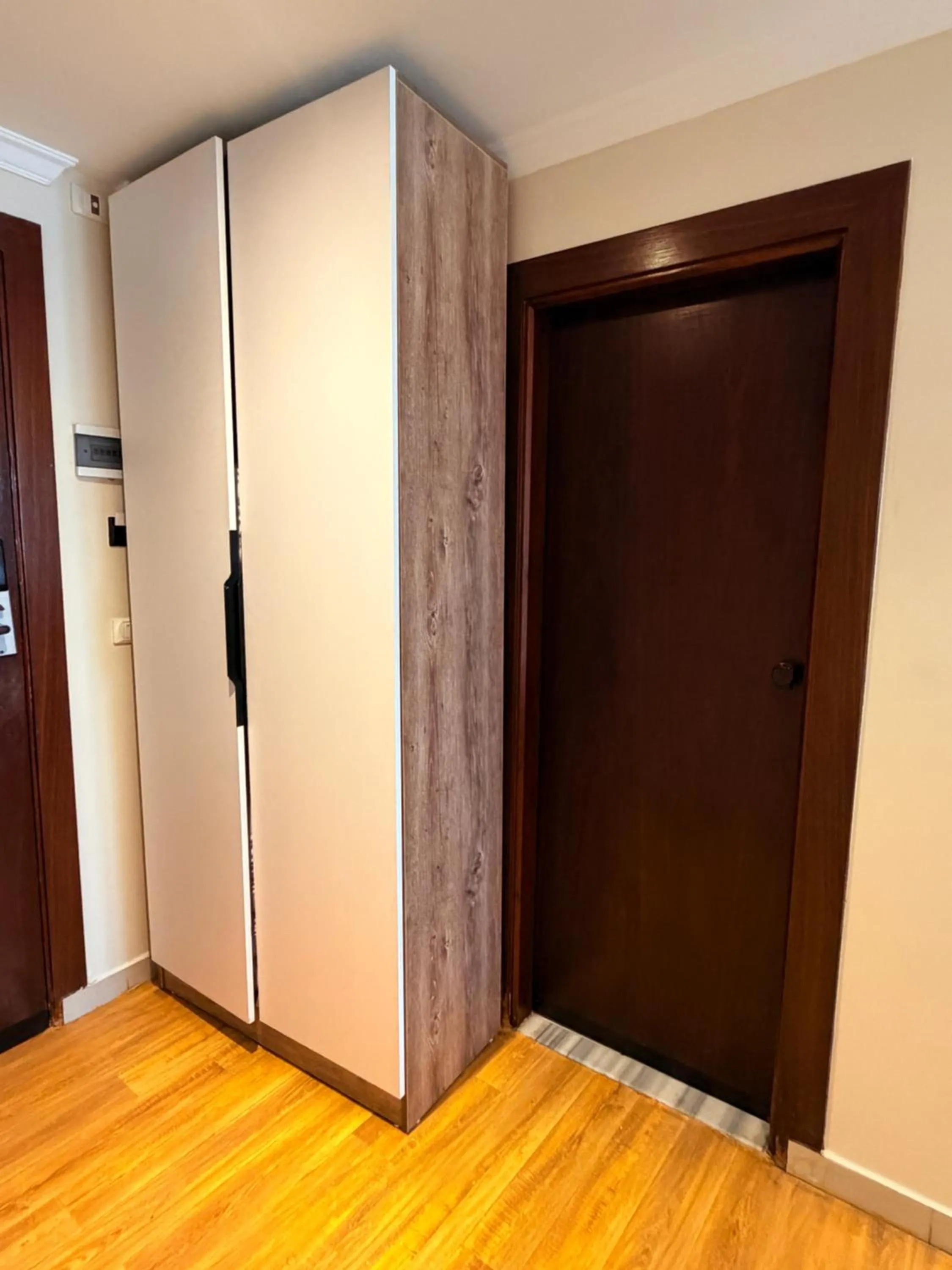 wardrobe in Eco green pyramids hotel