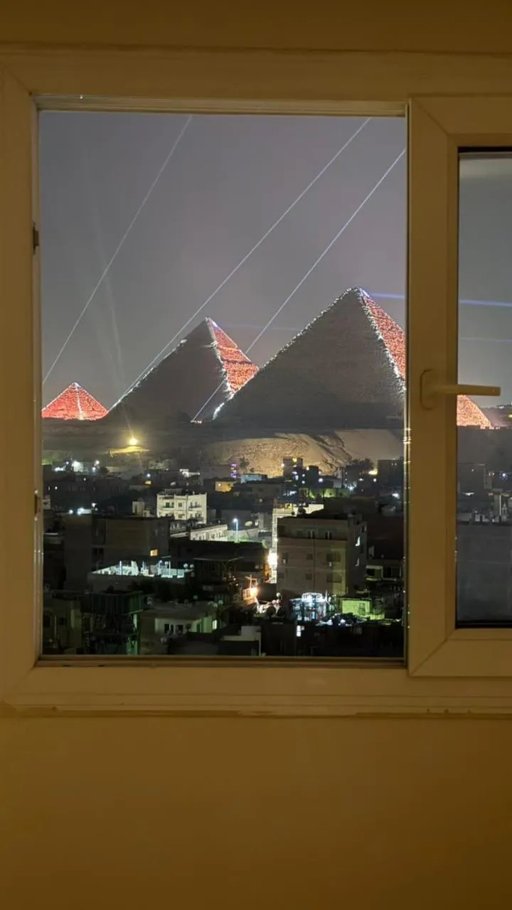 Eco green pyramids hotel