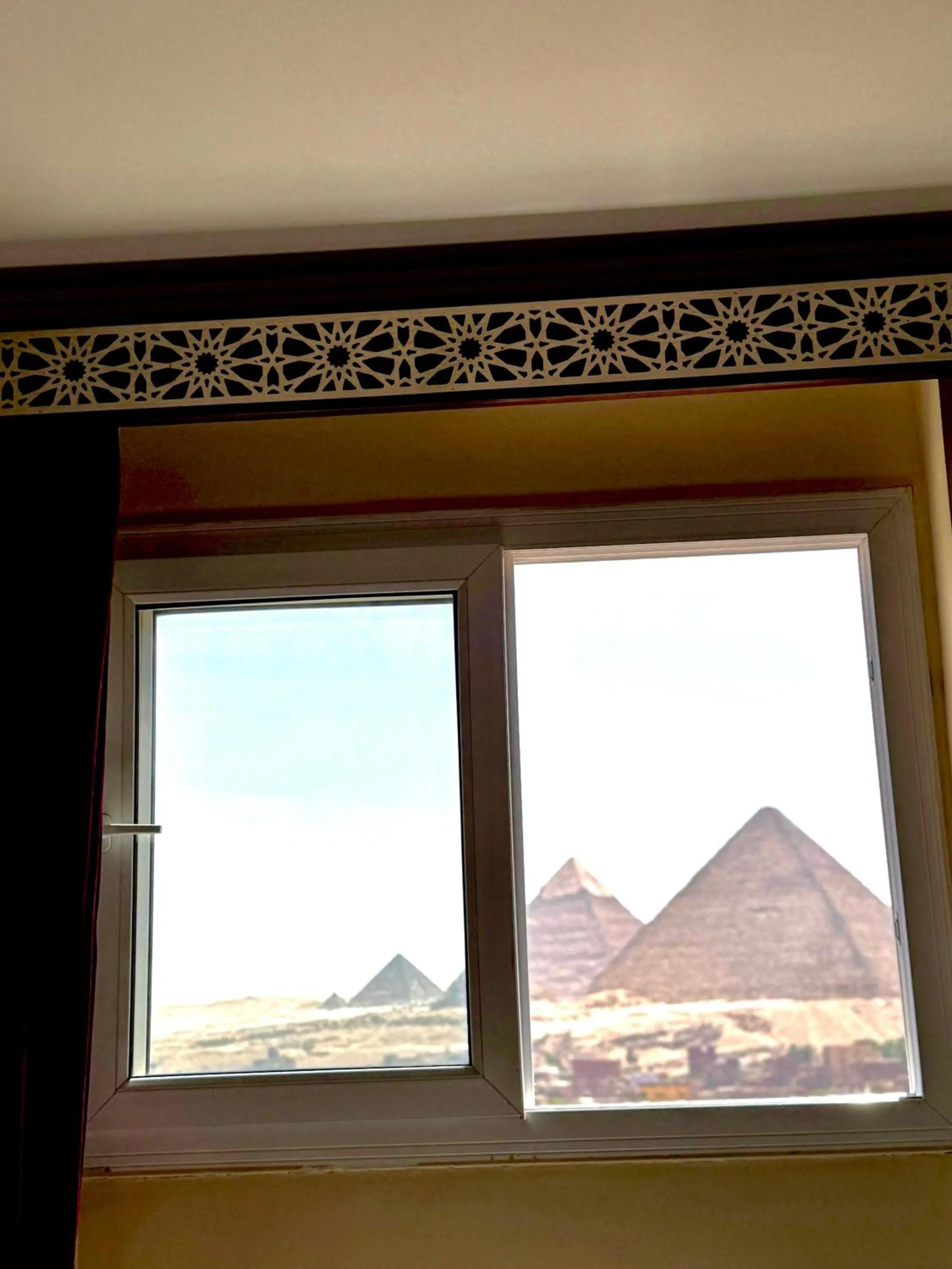 Mountain view in PYRAMIDS TOWER Inn