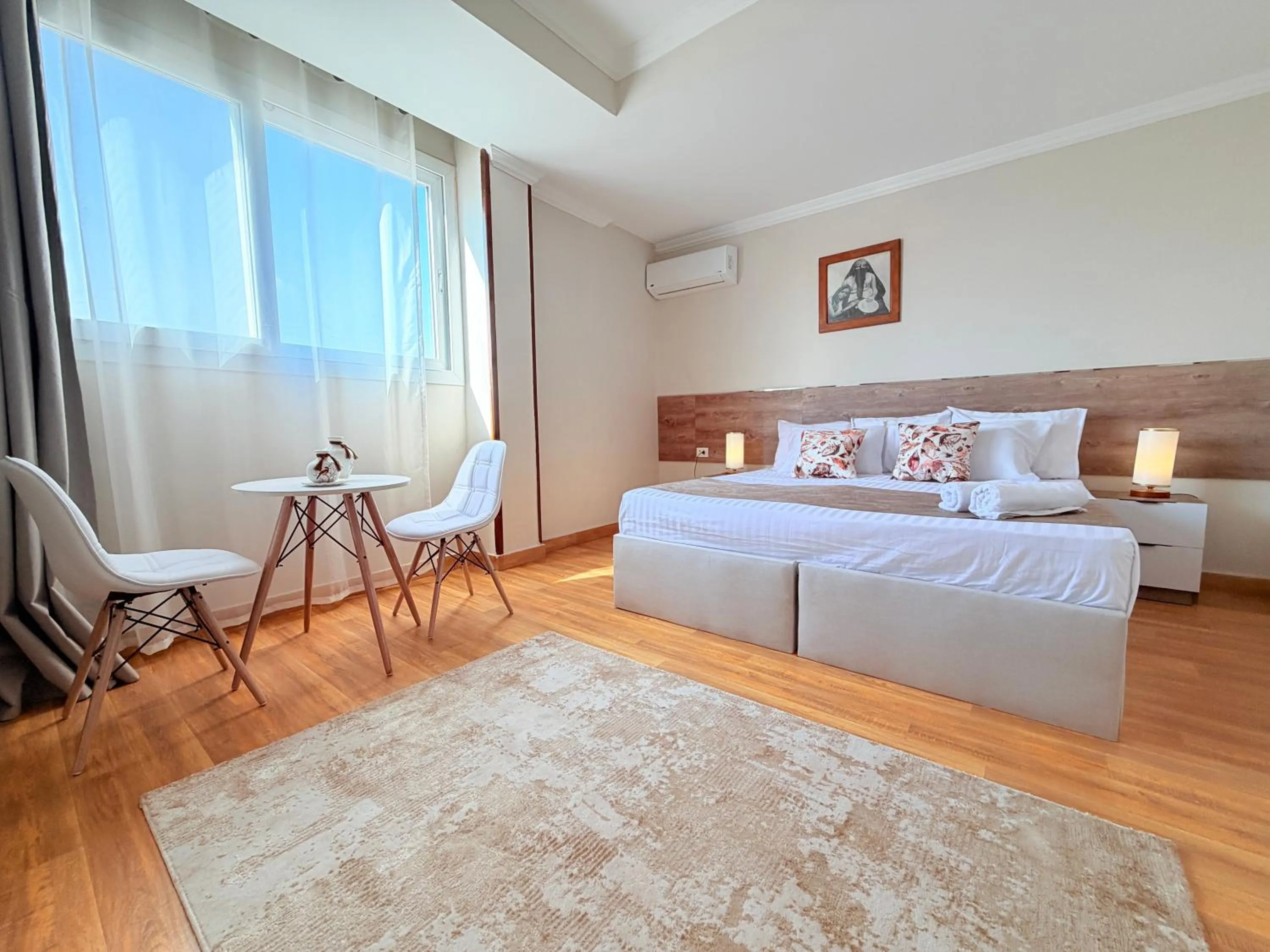 Eco green pyramids hotel