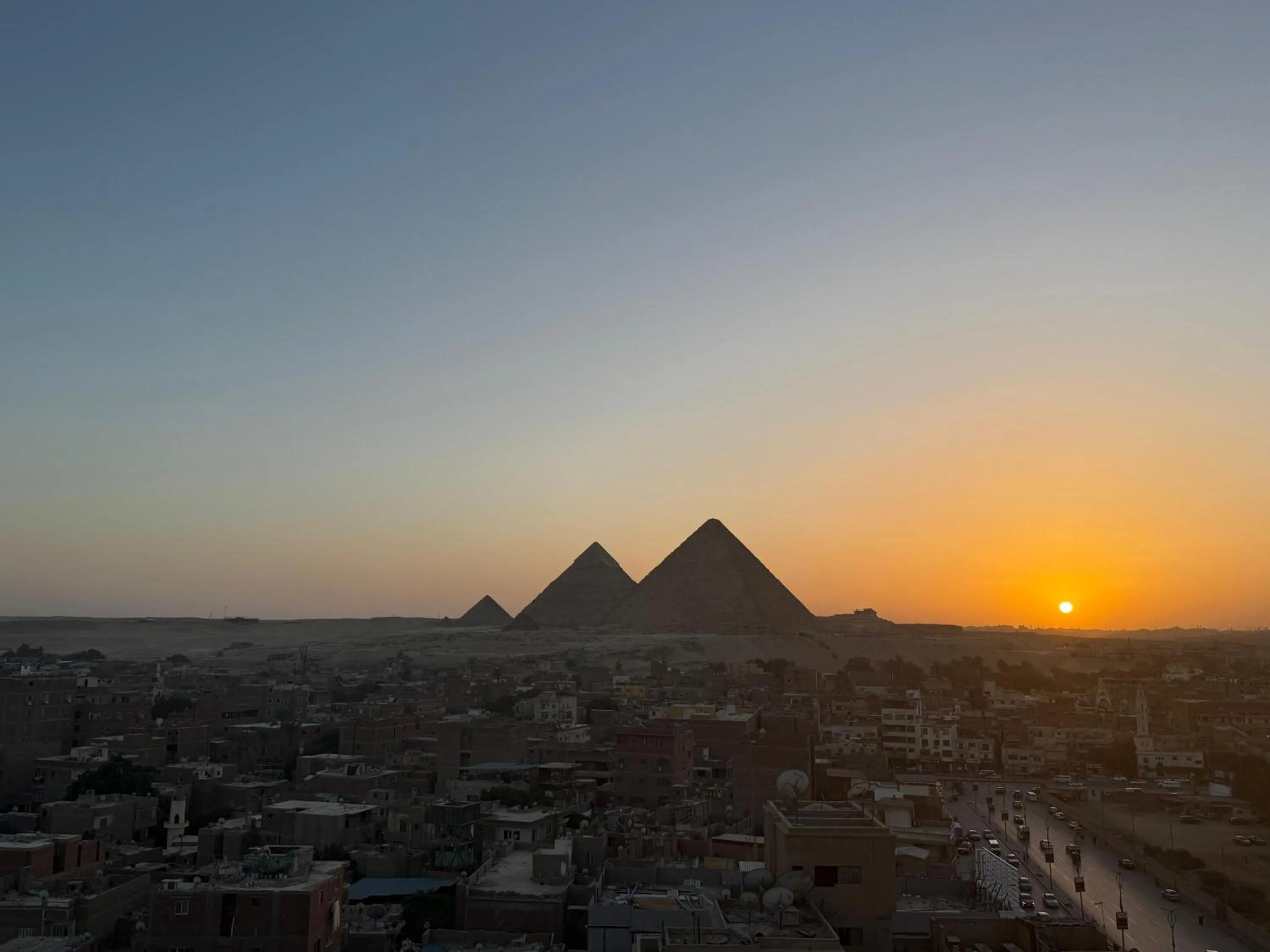 Eco green pyramids hotel