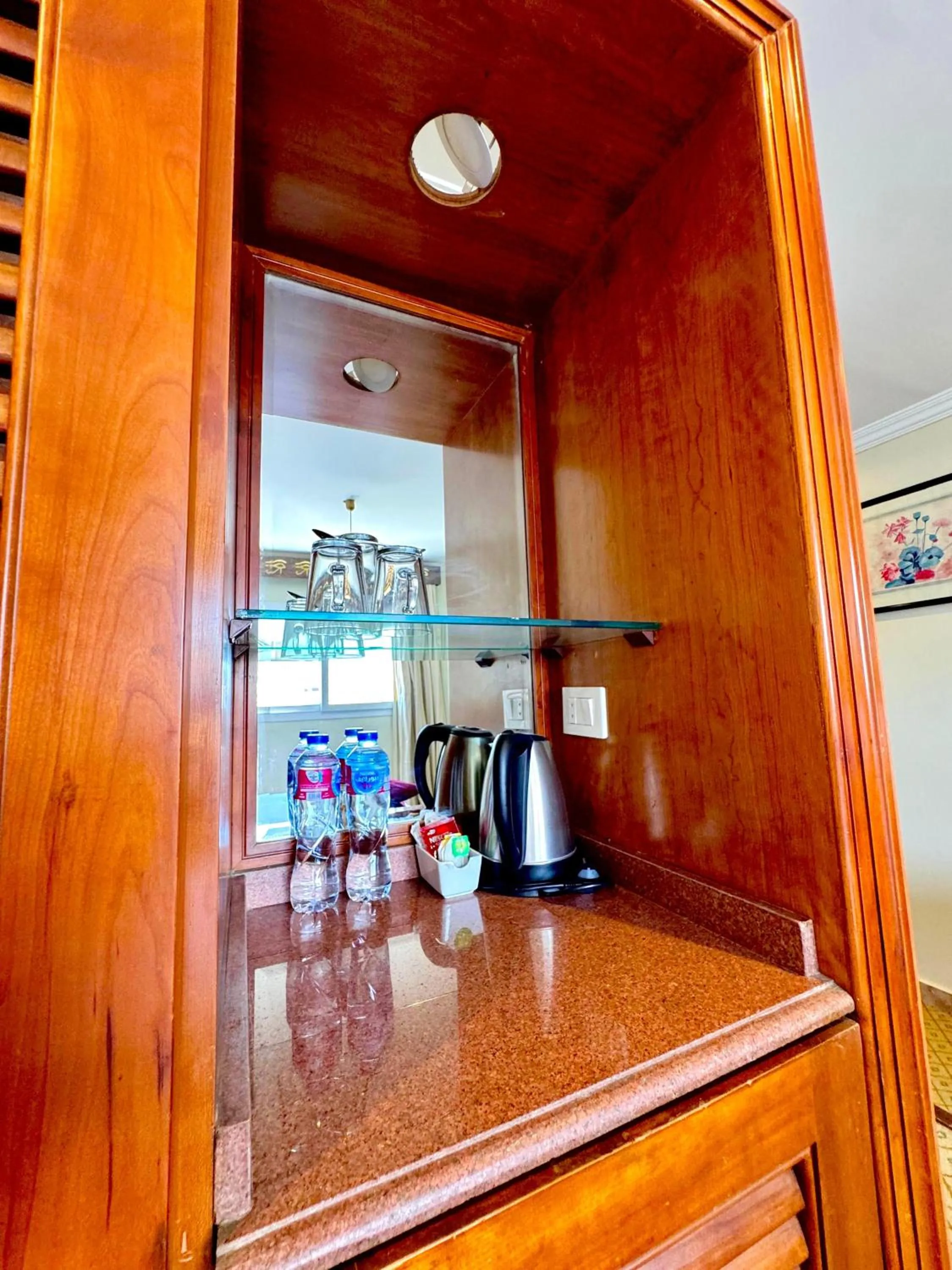 minibar in PYRAMIDS TOWER Inn