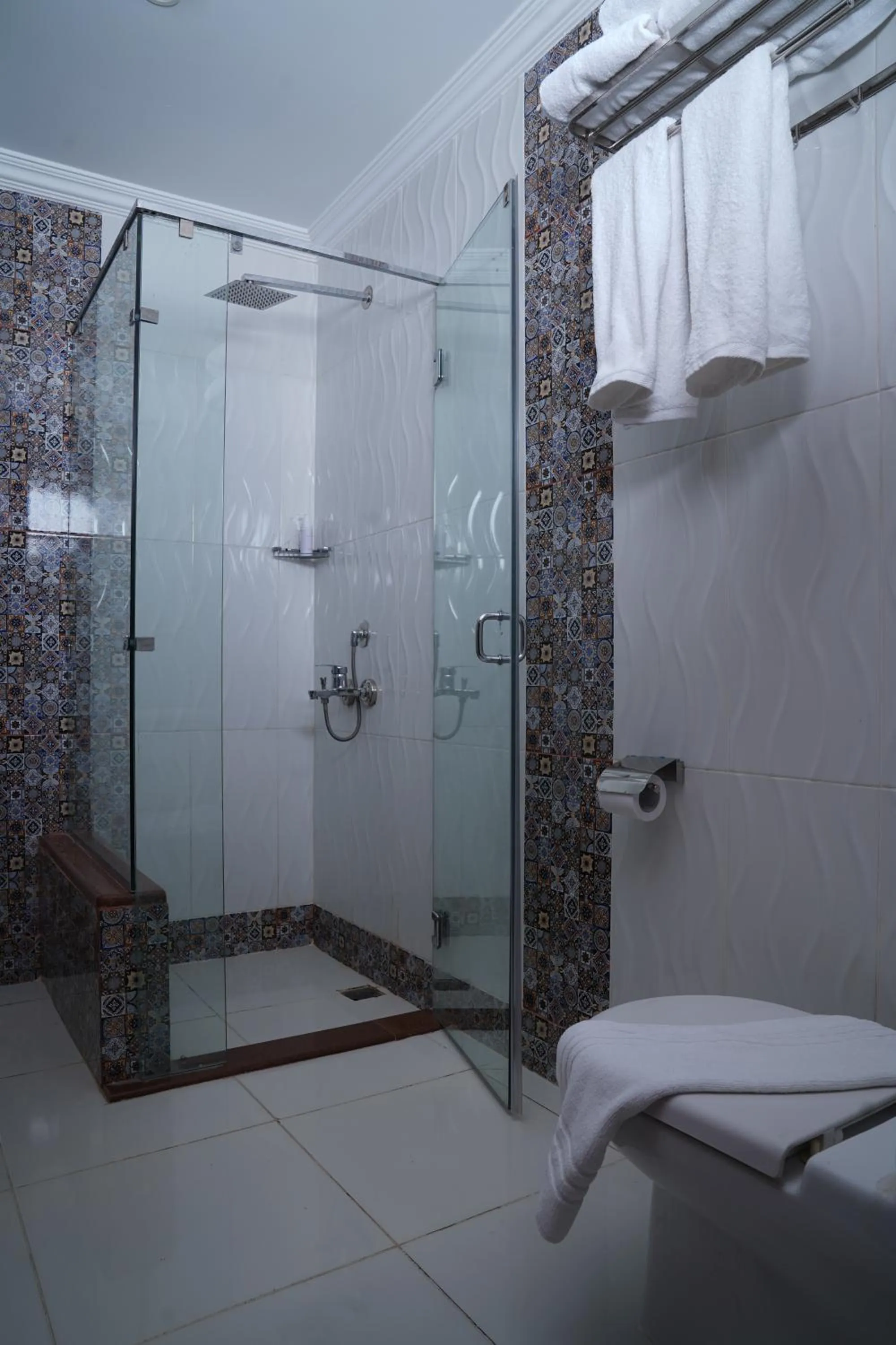 Eco green pyramids hotel