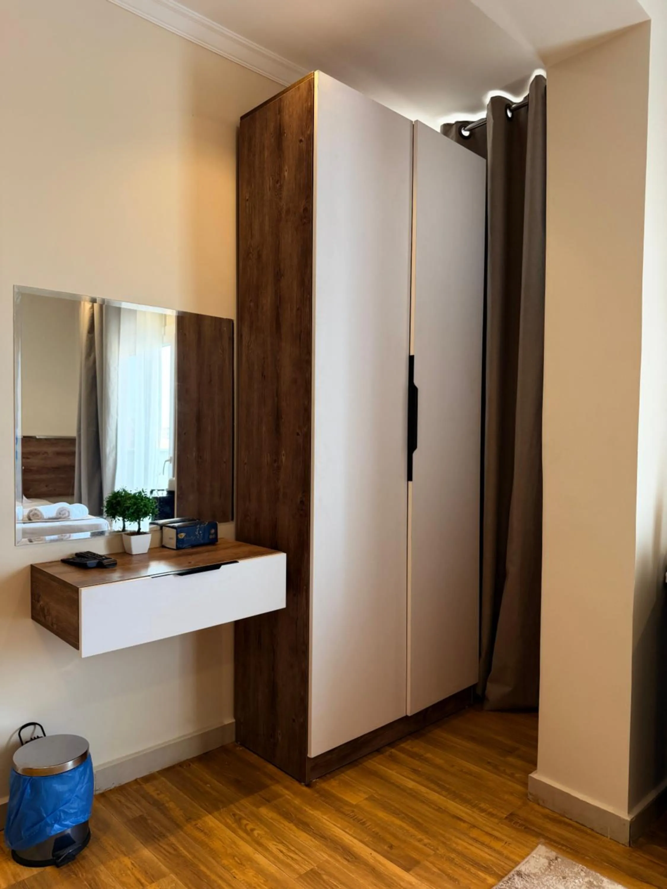 wardrobe in Eco green pyramids hotel