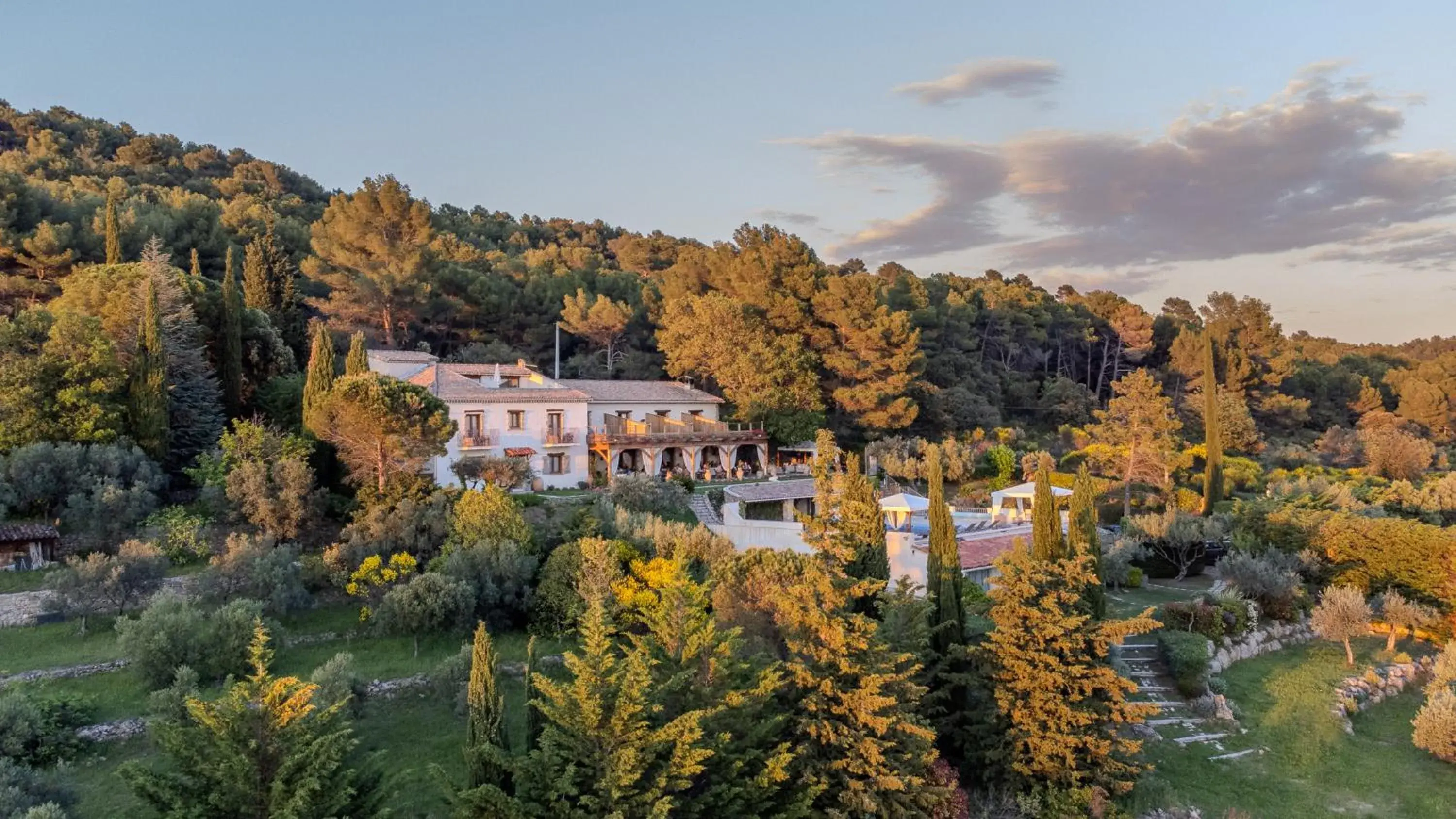 La Petite Auberge La Petite Auberge