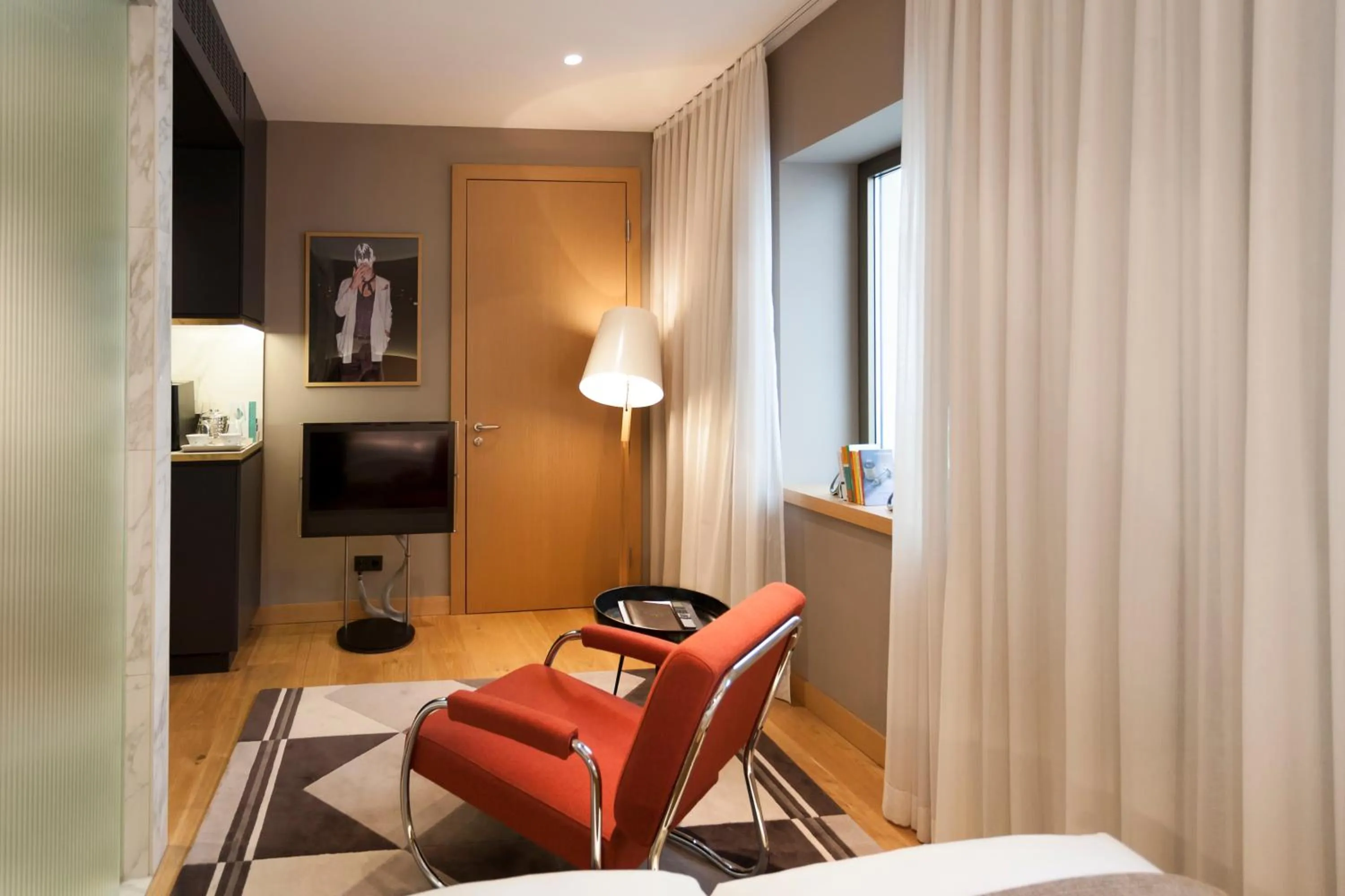 Seating area, Bed in The Guesthouse Vienna