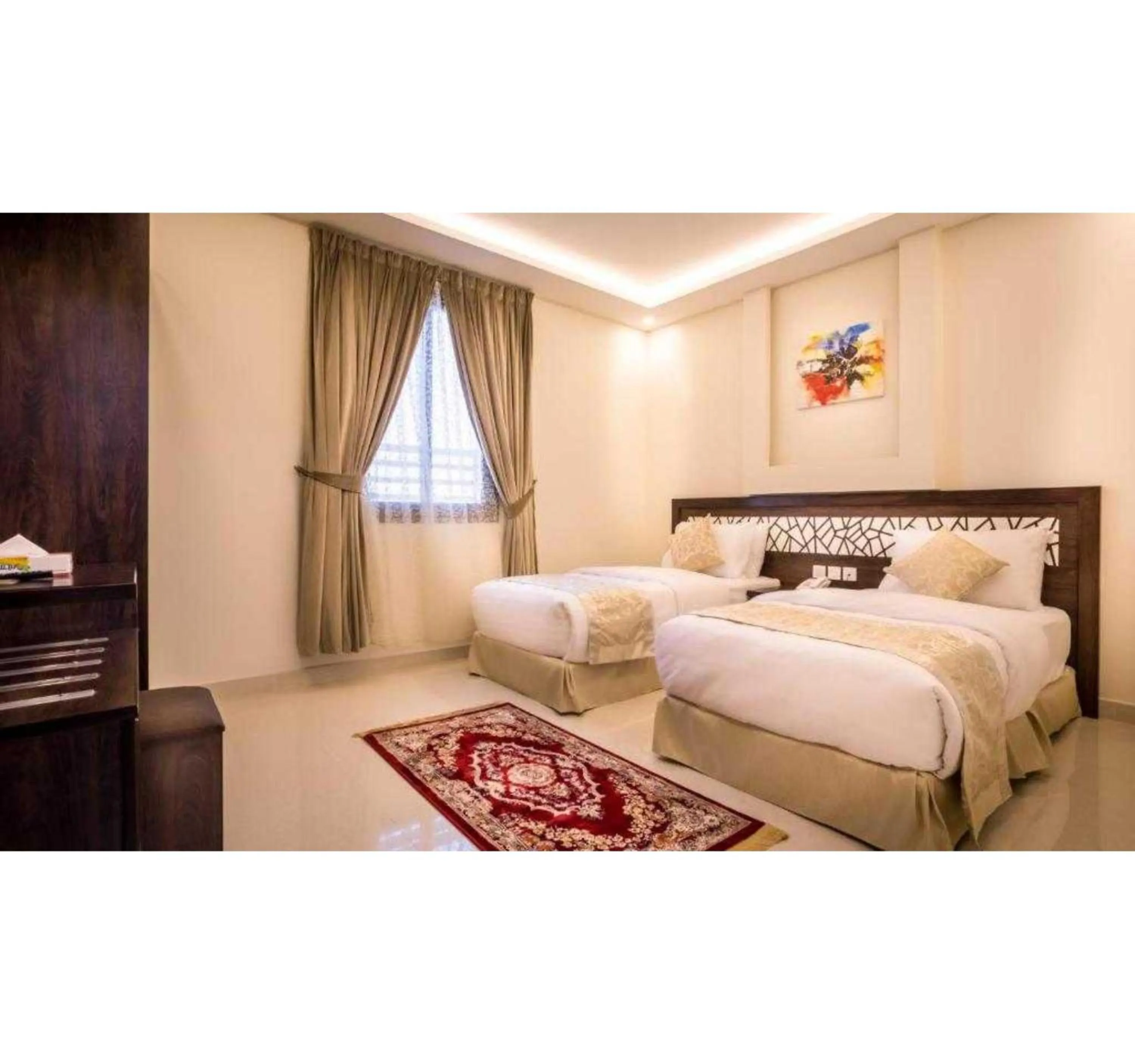 Bedroom, Bed in Palette Pearl Suites & Apartments