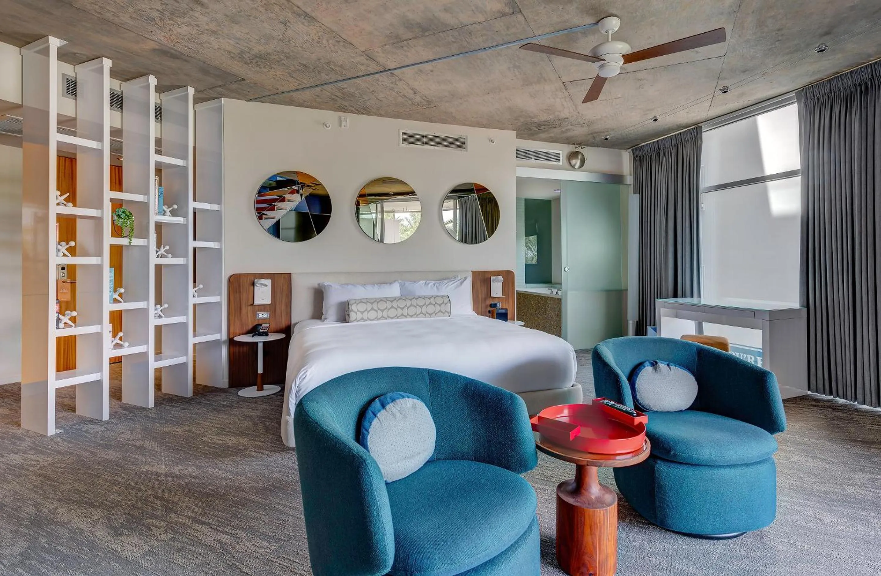 Bed in Hotel Valley Ho