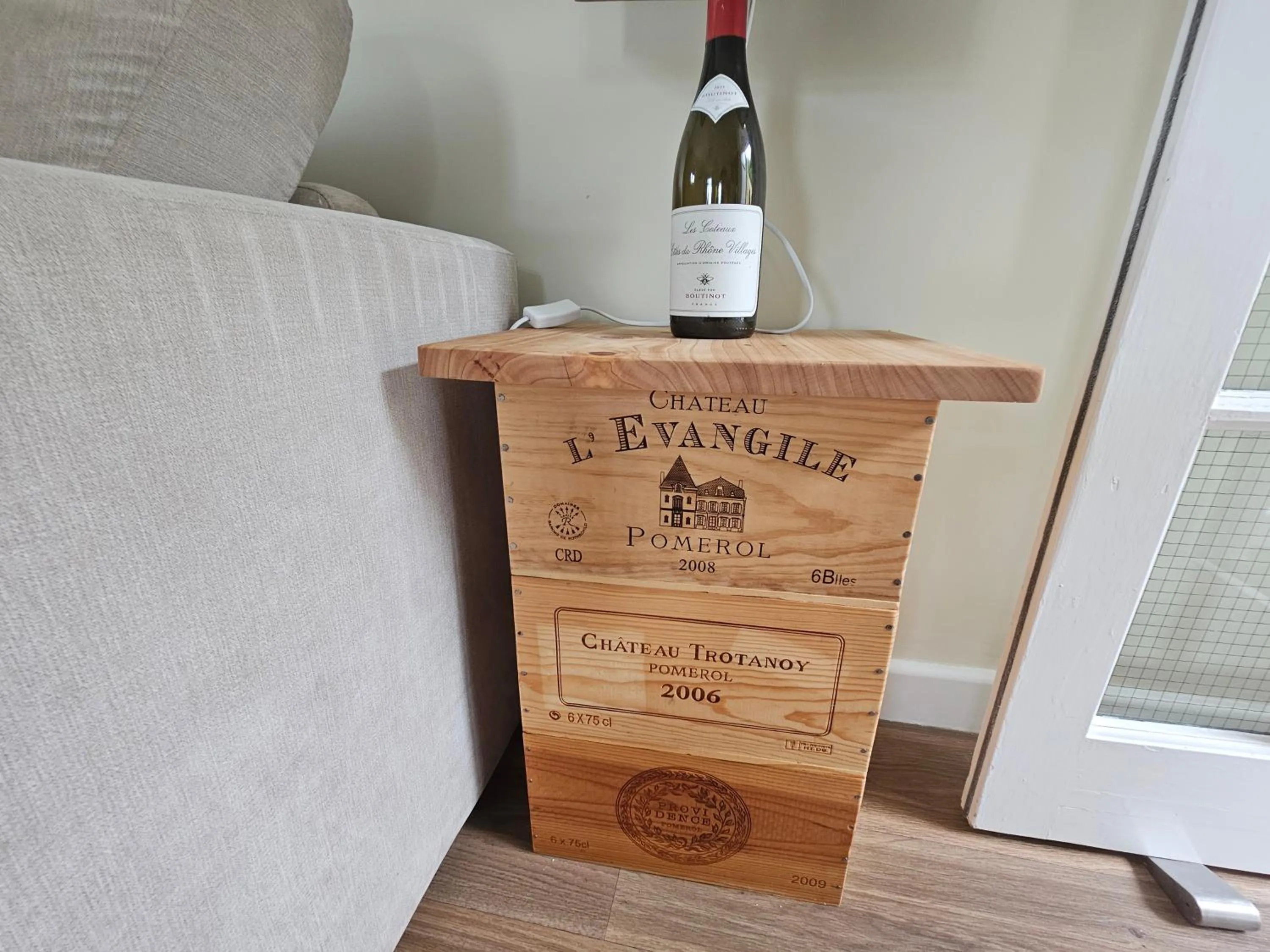 Text overlay in Trengilly Wartha Inn