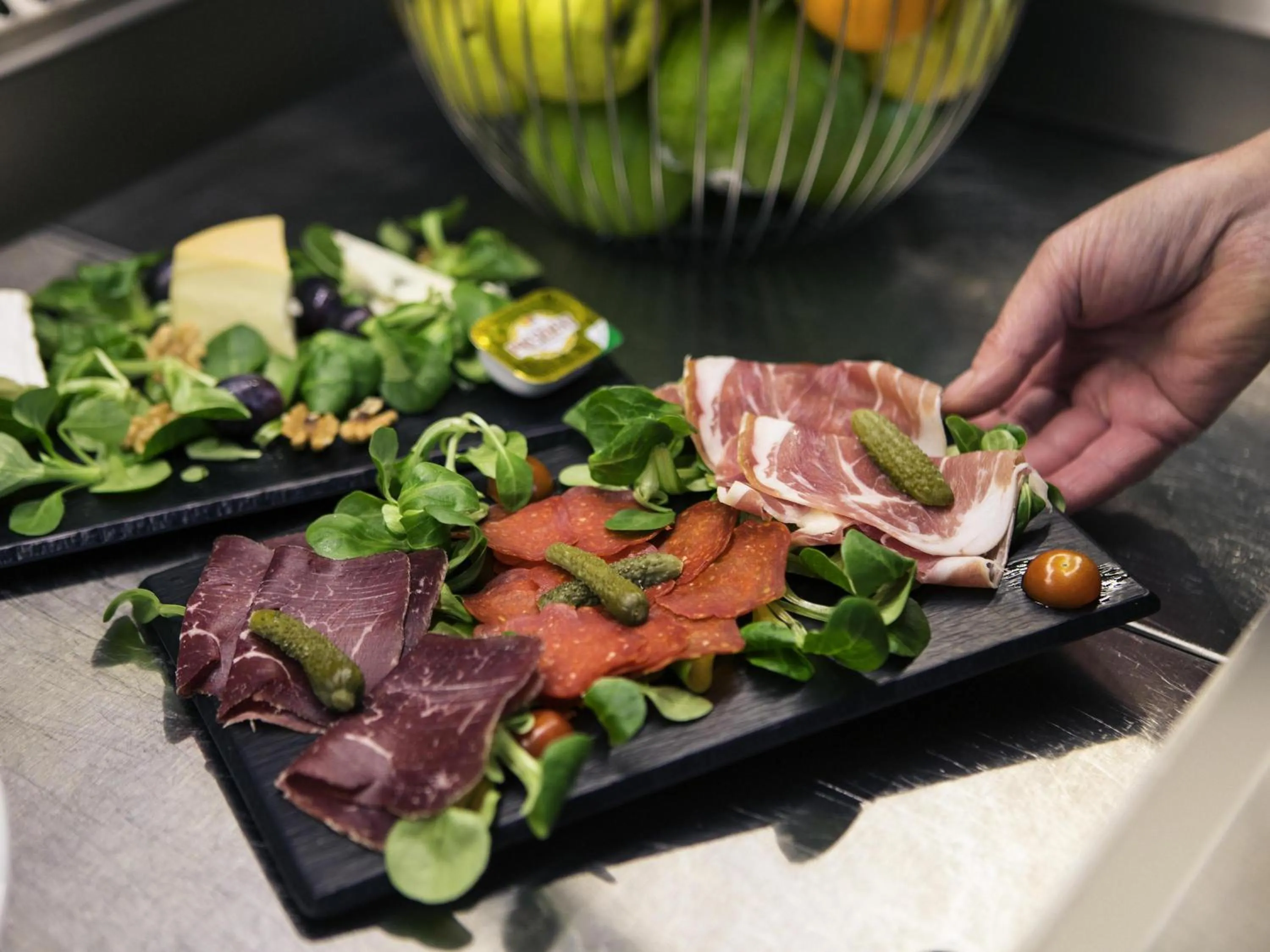 Lounge or bar in Mercure Rennes Centre Parlement