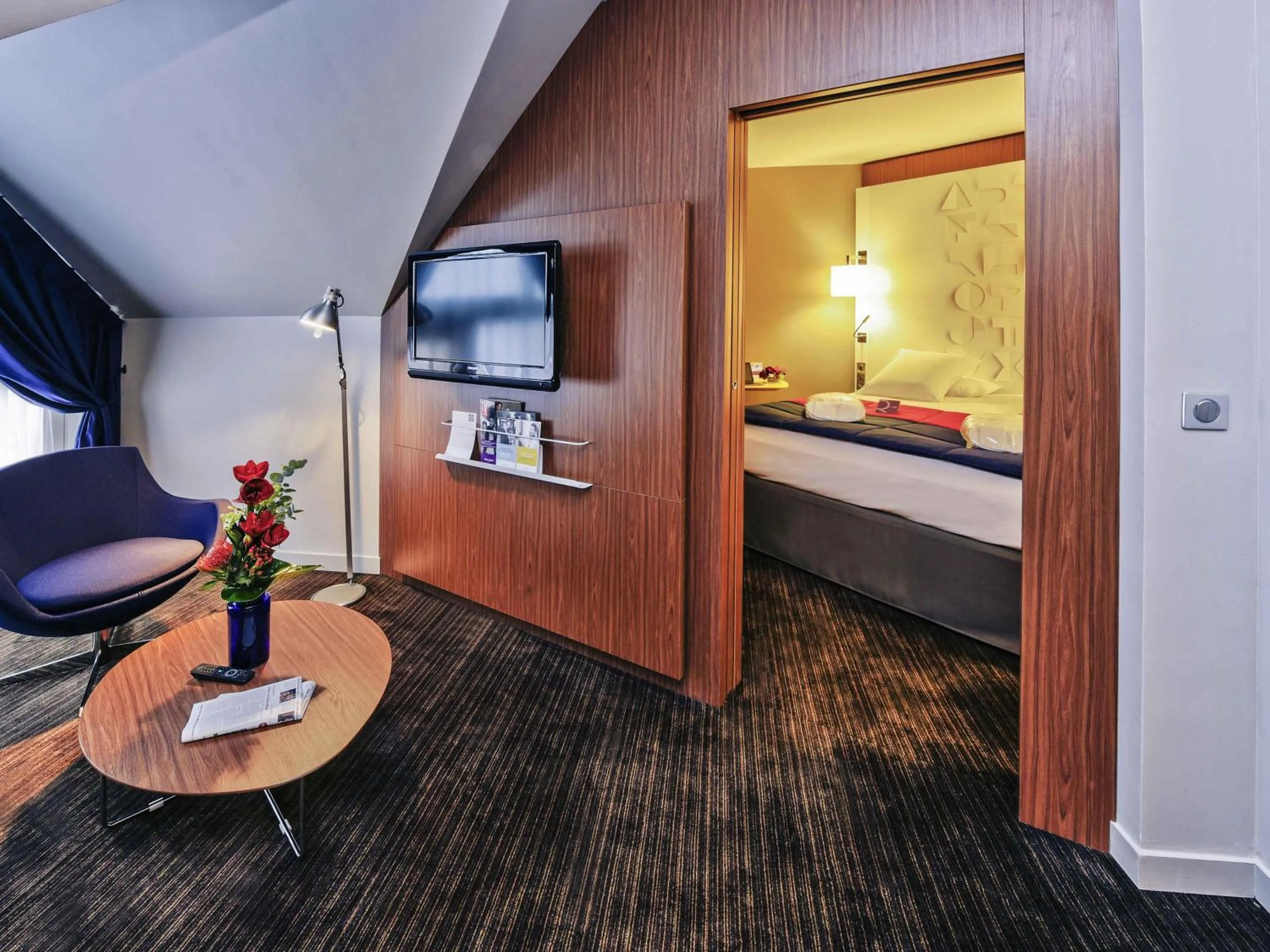 Photo of the whole room, Bed in Mercure Rennes Centre Parlement