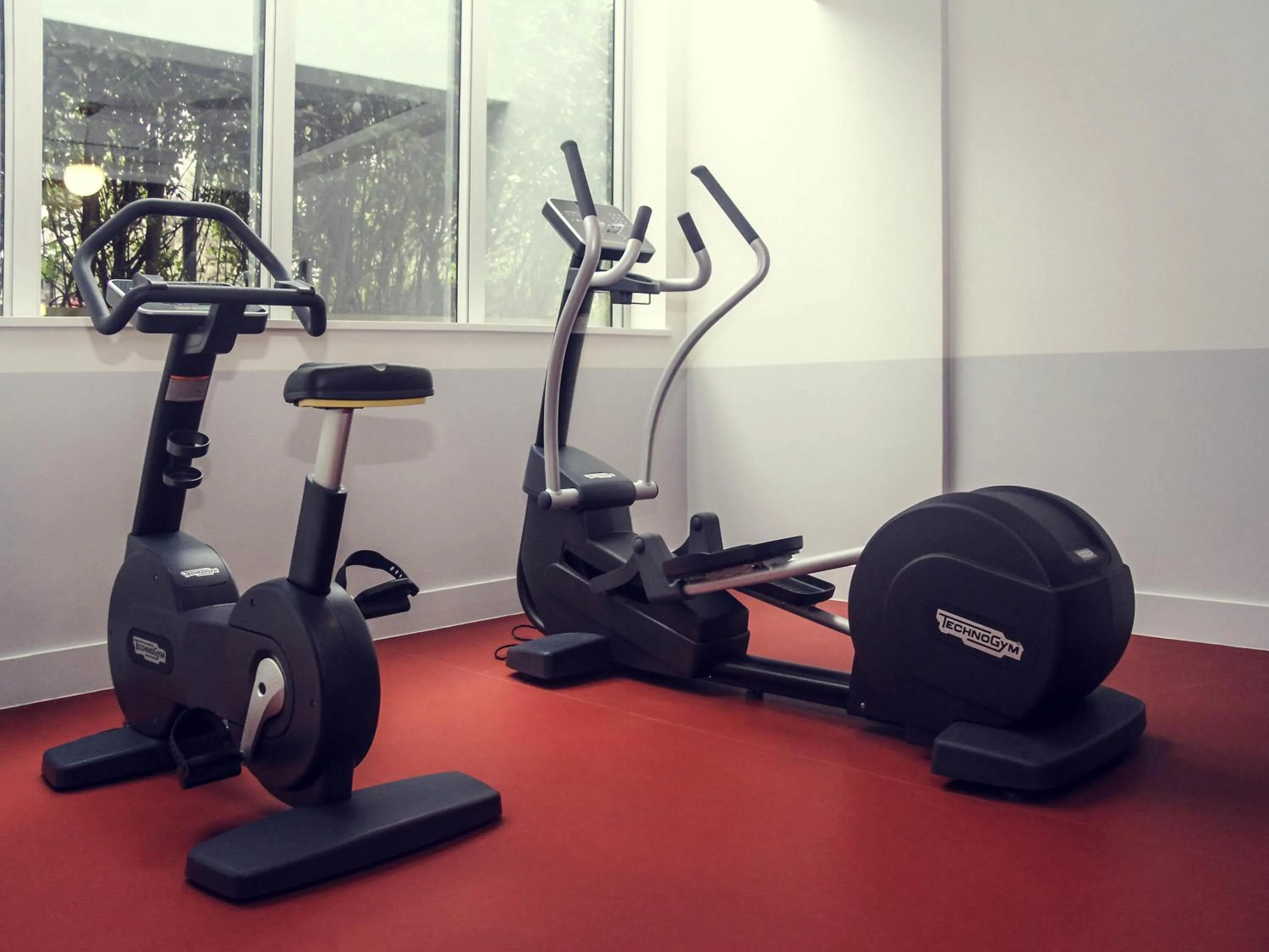 Fitness centre/facilities in Mercure Rennes Centre Parlement