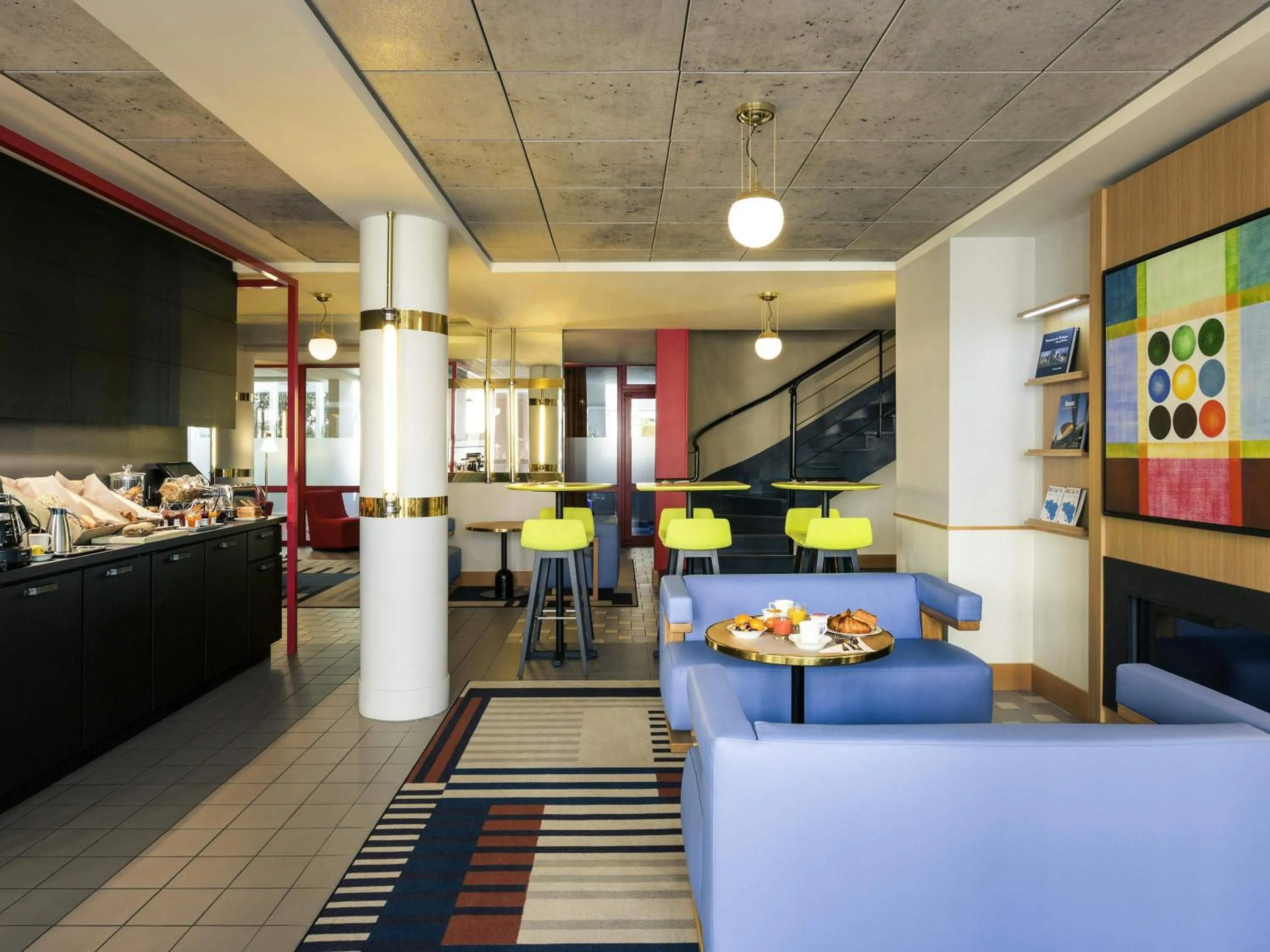 Breakfast in Mercure Rennes Centre Parlement