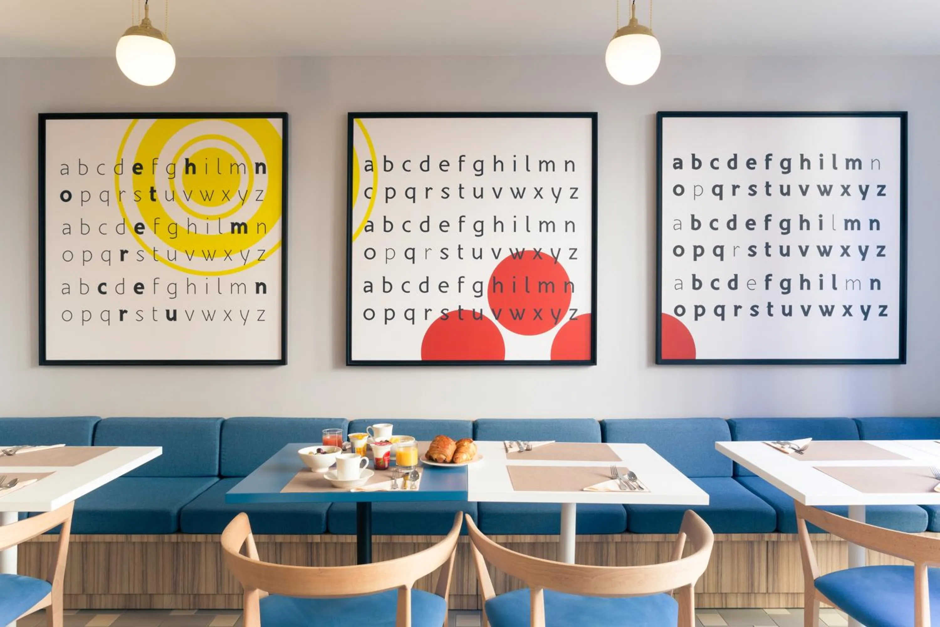 Restaurant/places to eat in Mercure Rennes Centre Parlement