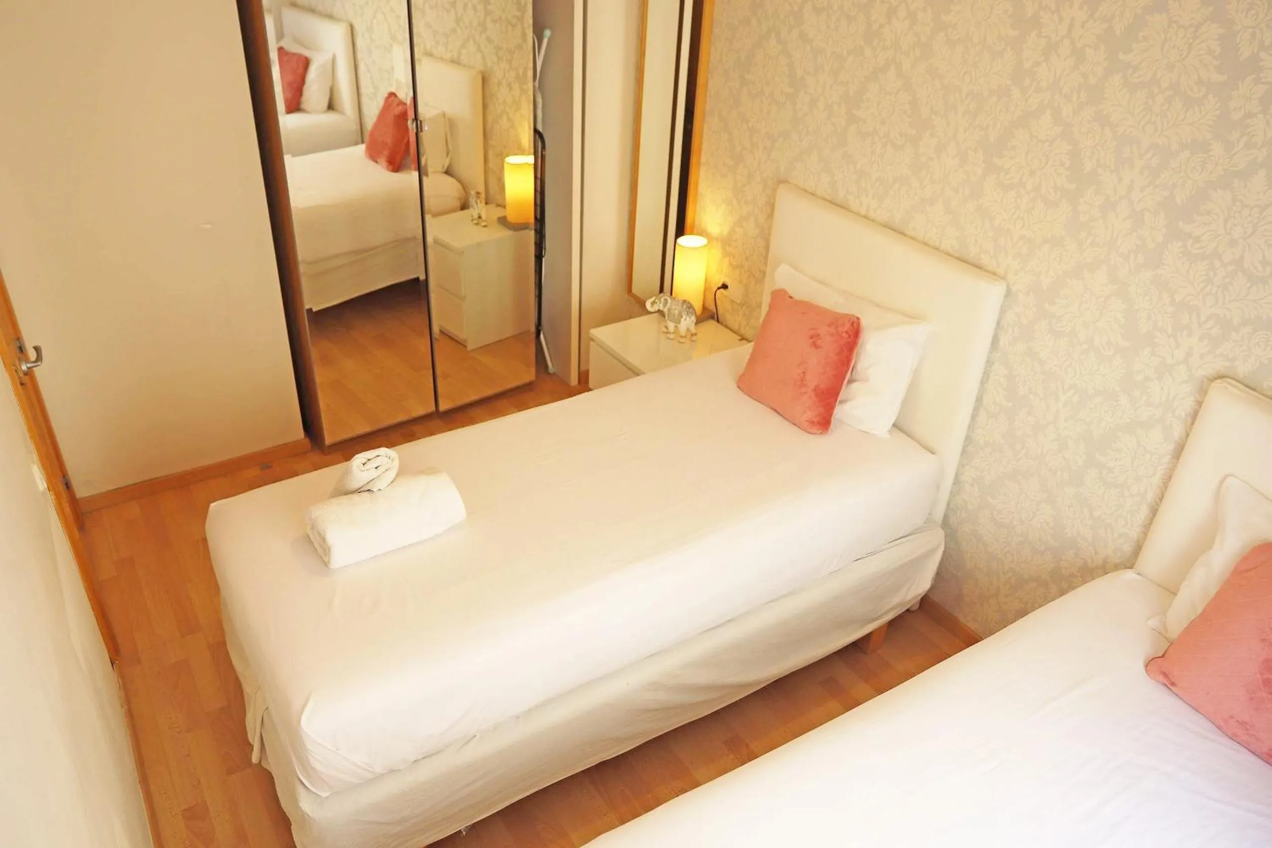 Bedroom, Bed in Bcn-rentals apartments in the Old town