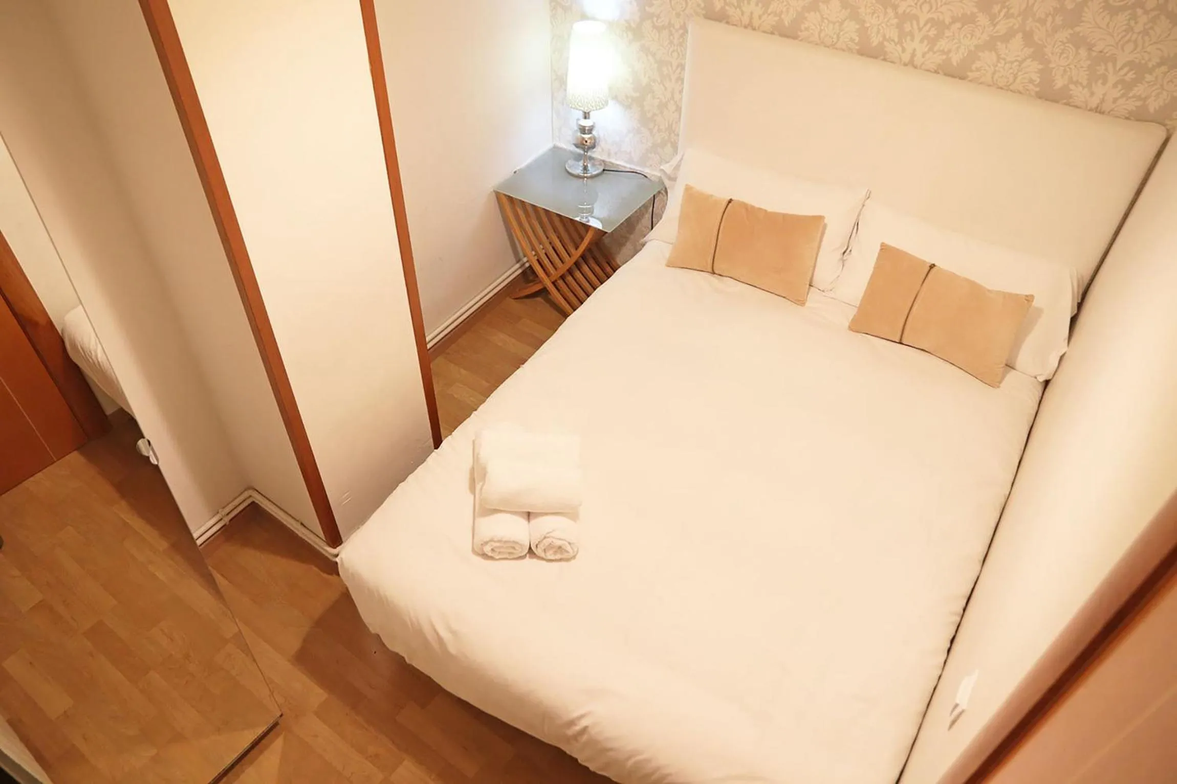 Bedroom, Bed in Bcn-rentals apartments in the Old town