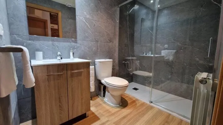 Shower in Bcn-rentals apartments in the Old town