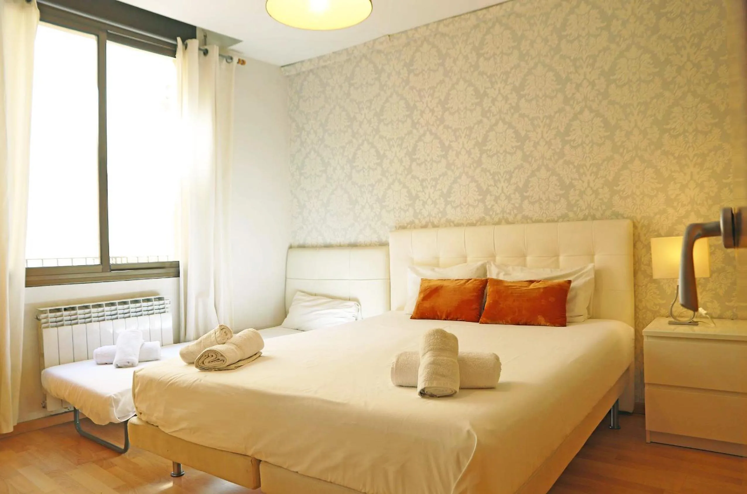 Bedroom, Bed in Bcn-rentals apartments in the Old town