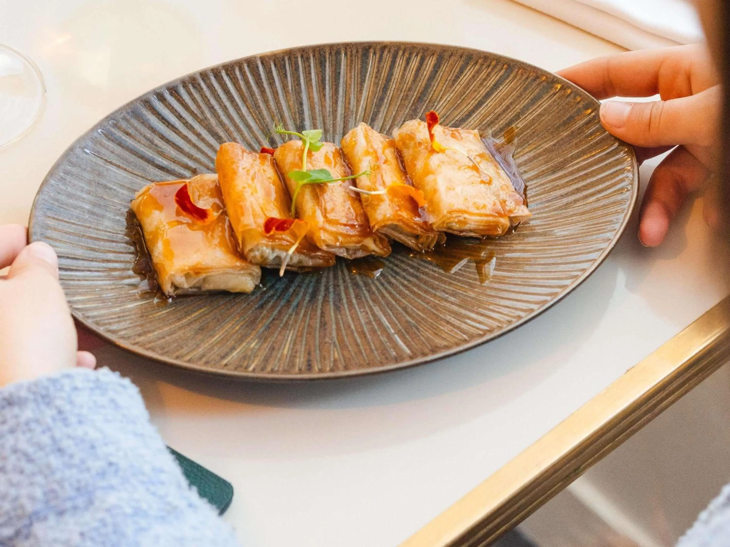 Restaurant/places to eat in Mercure La Roche Sur Yon