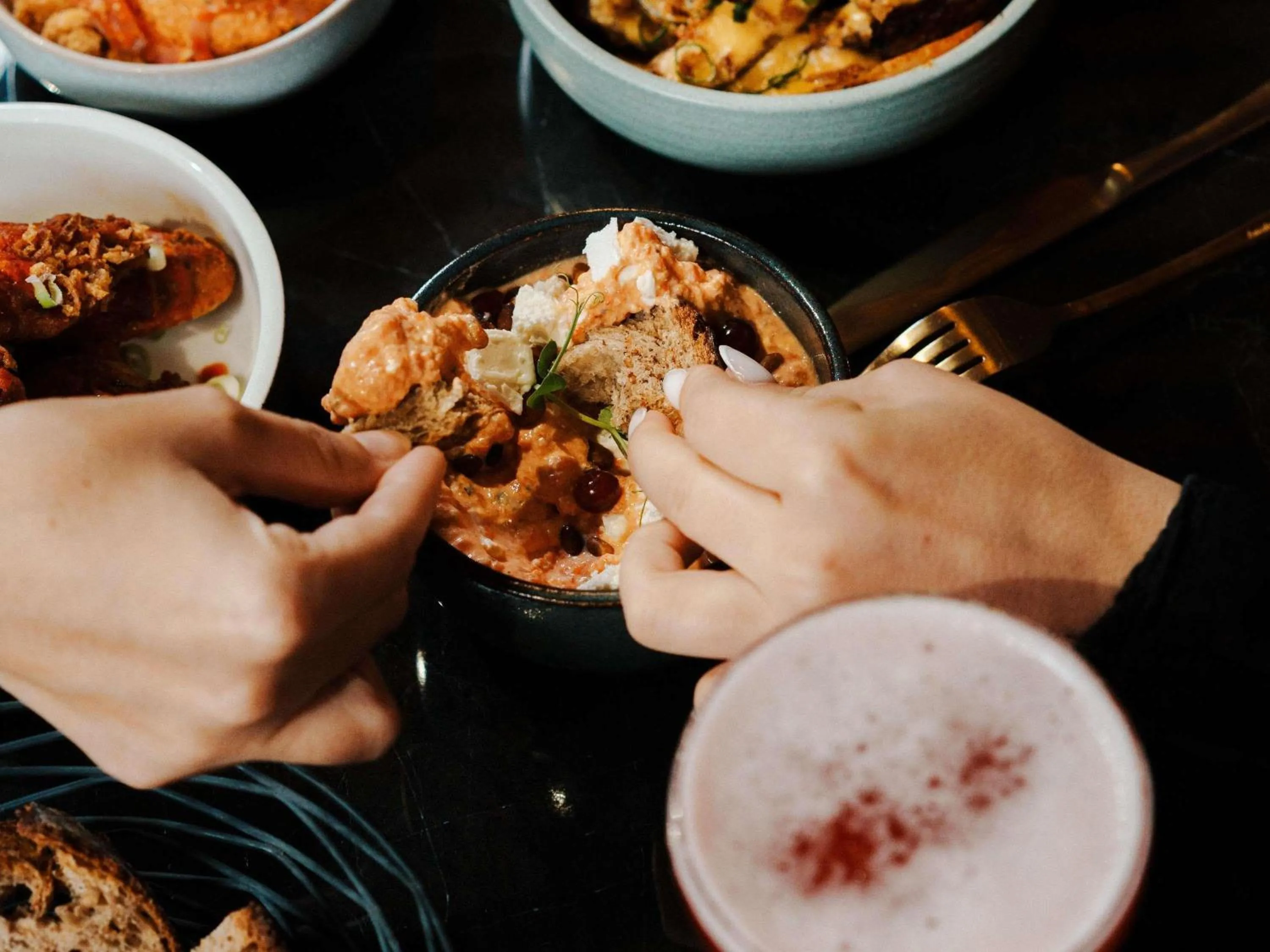 Lounge or bar in Mercure La Roche Sur Yon