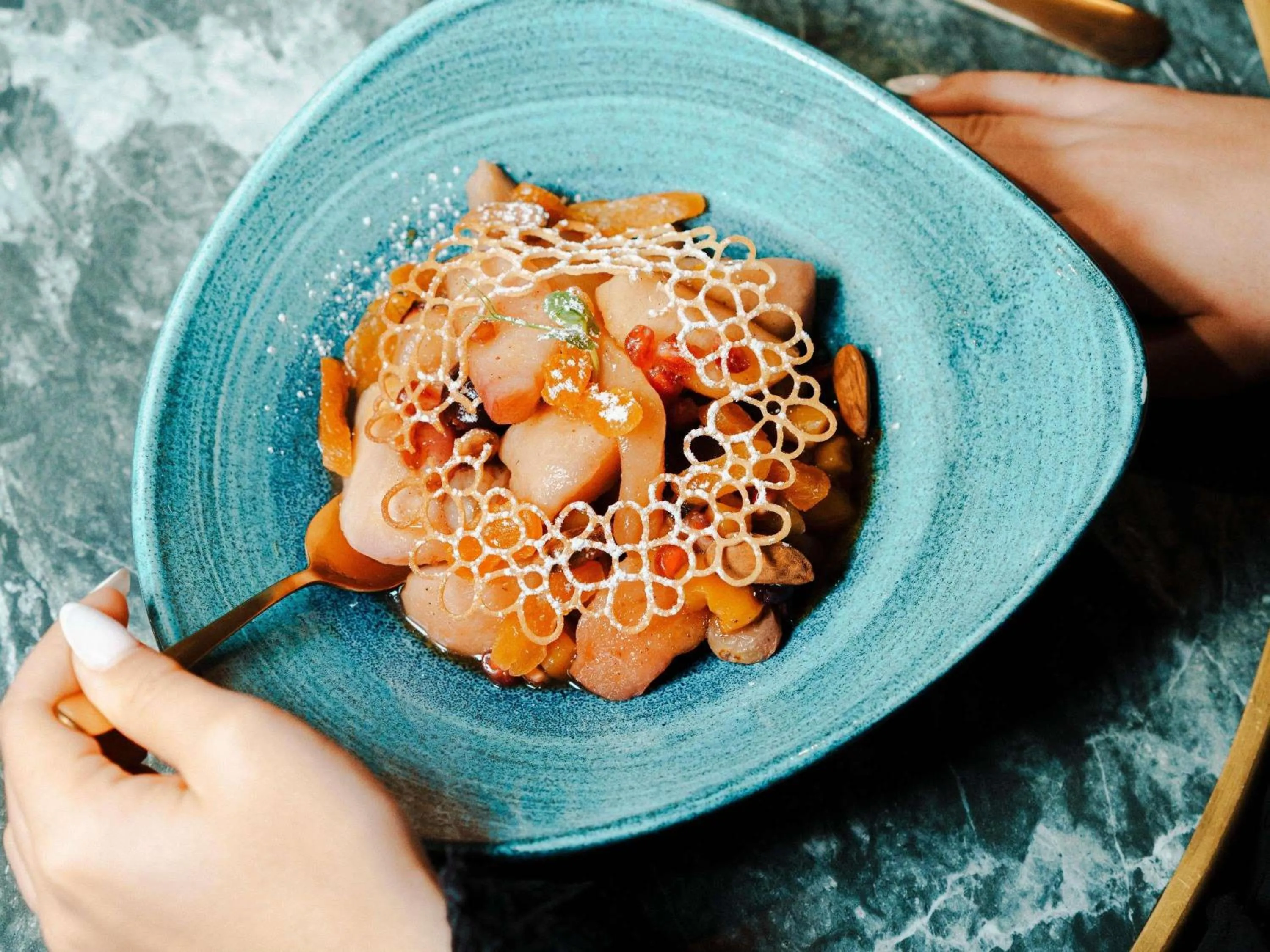 Restaurant/places to eat in Mercure La Roche Sur Yon