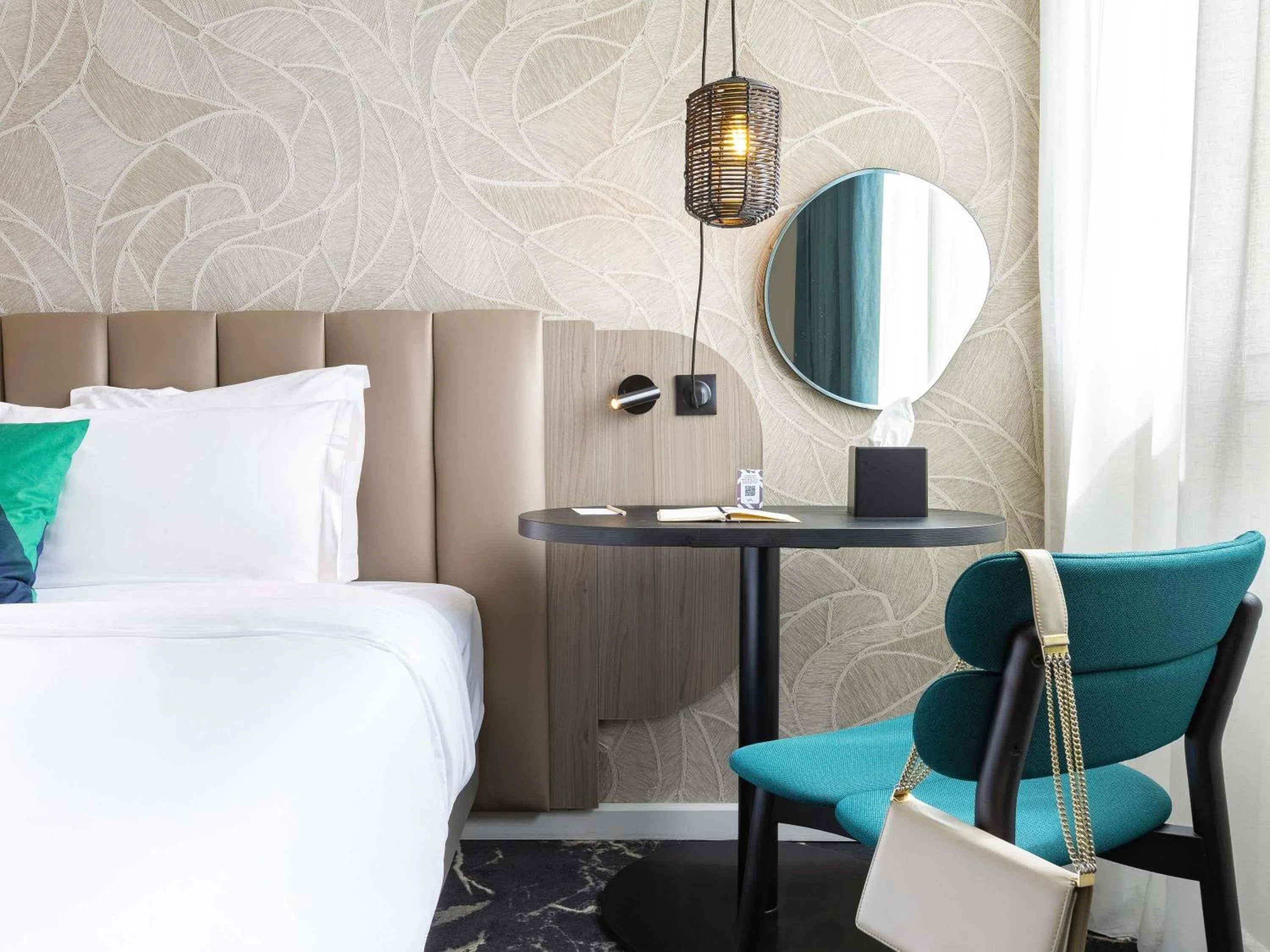 Bedroom, Bed in Mercure Mulhouse Centre