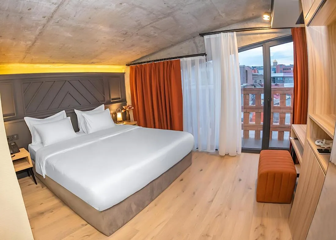 Bed in Sandali Metekhi Boutique Hotel