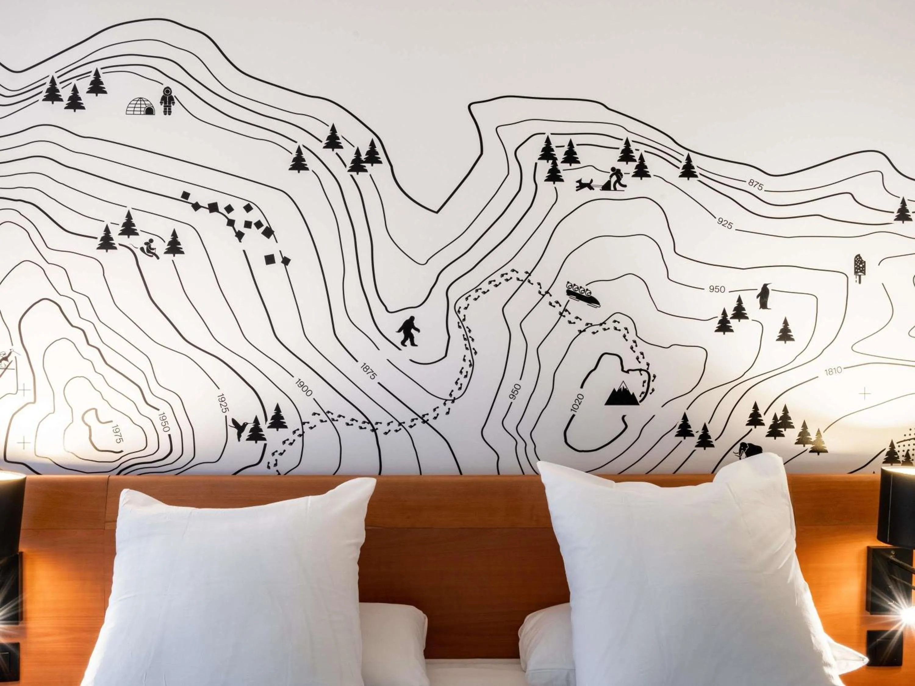 Property building, Bed in Mercure Grenoble Centre Alpotel