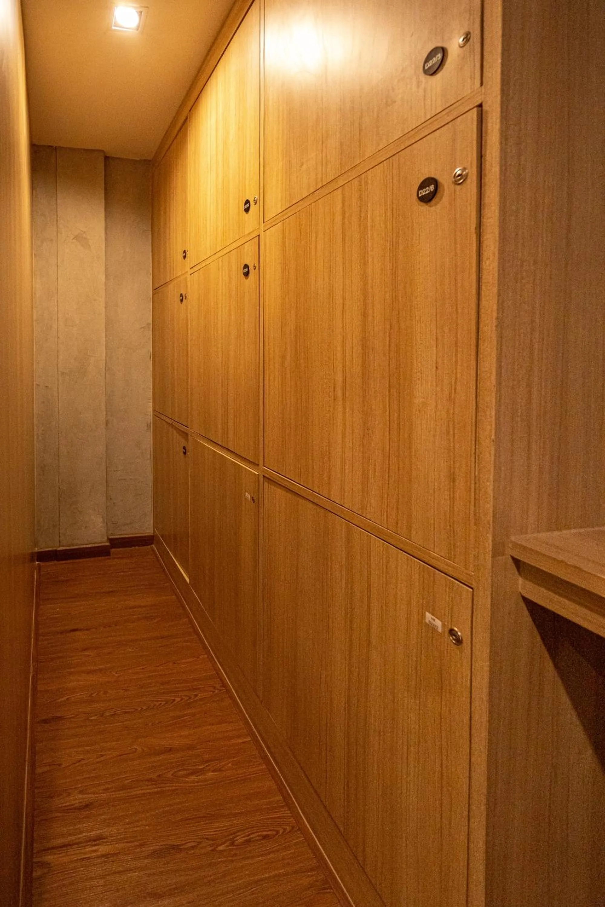 locker in Patong Poshtel