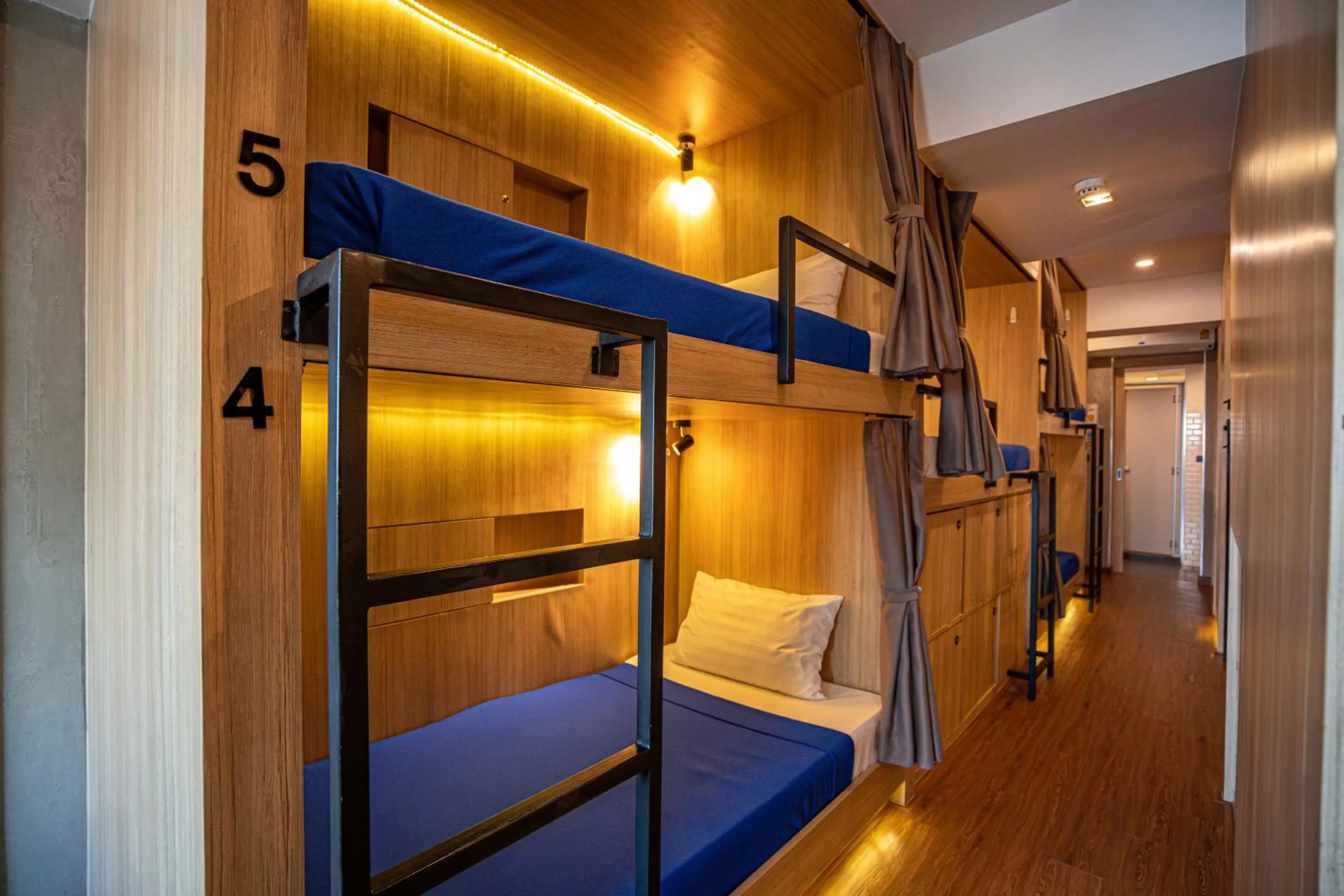 Bed in Patong Poshtel