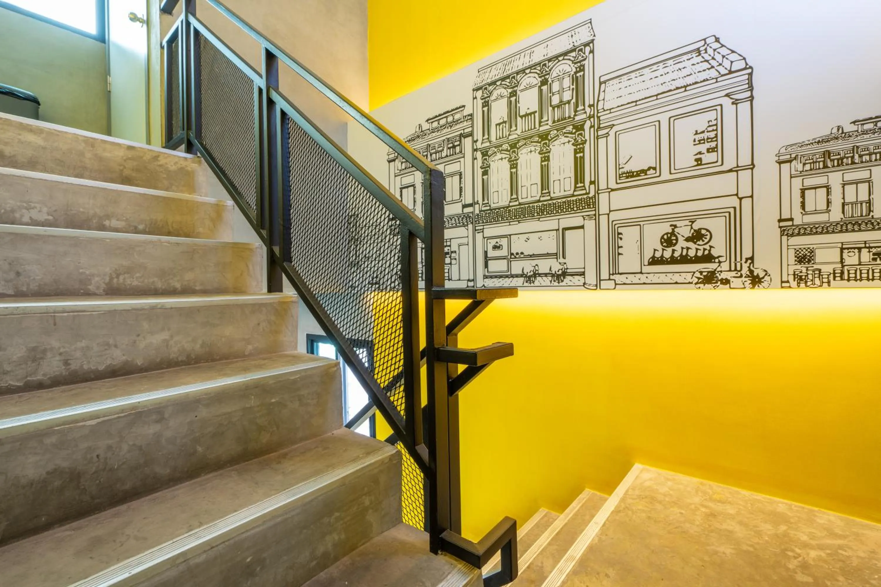 acessibility in Patong Poshtel