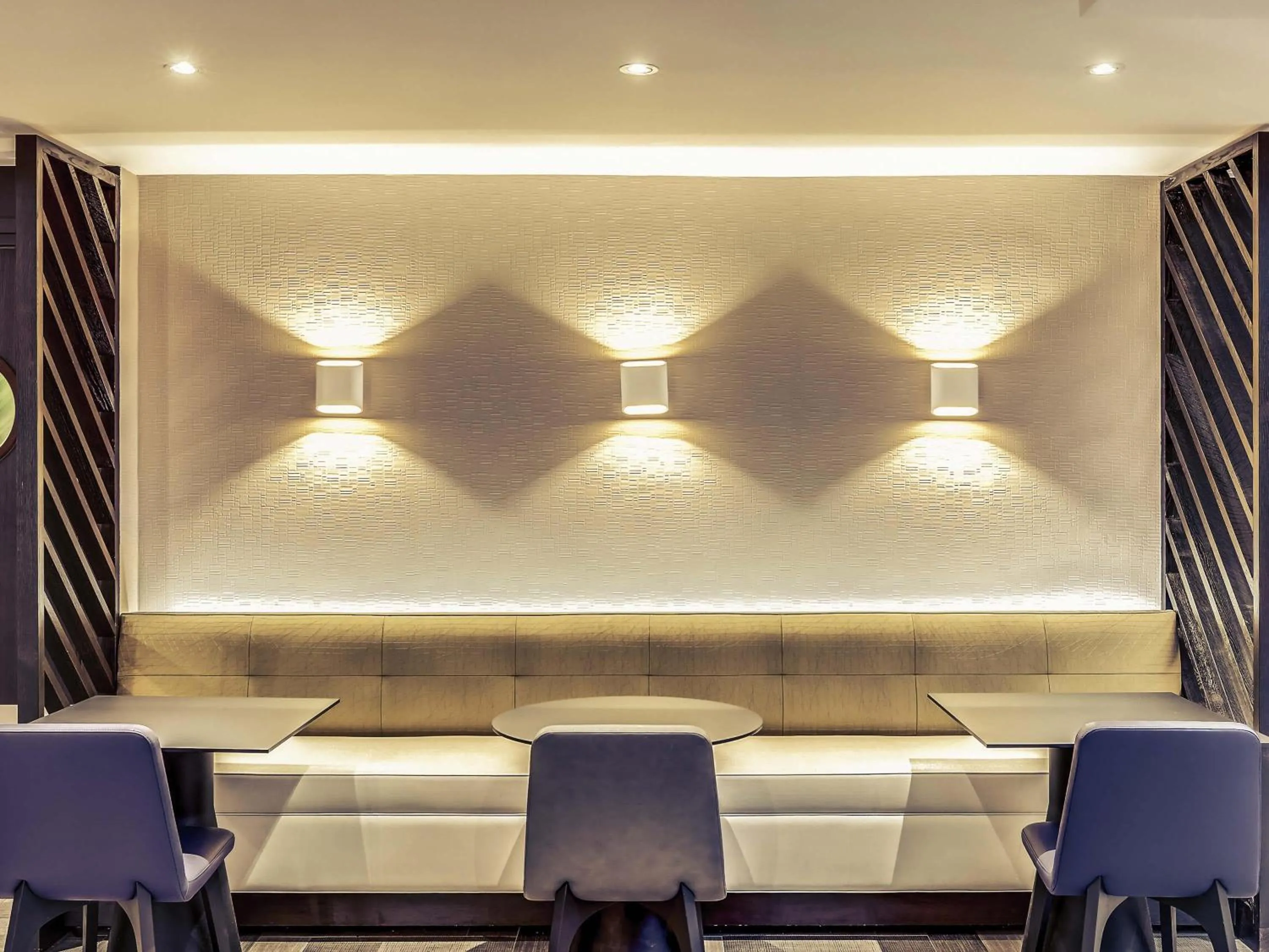 Business facilities in Mercure Paris Arc de Triomphe Etoile